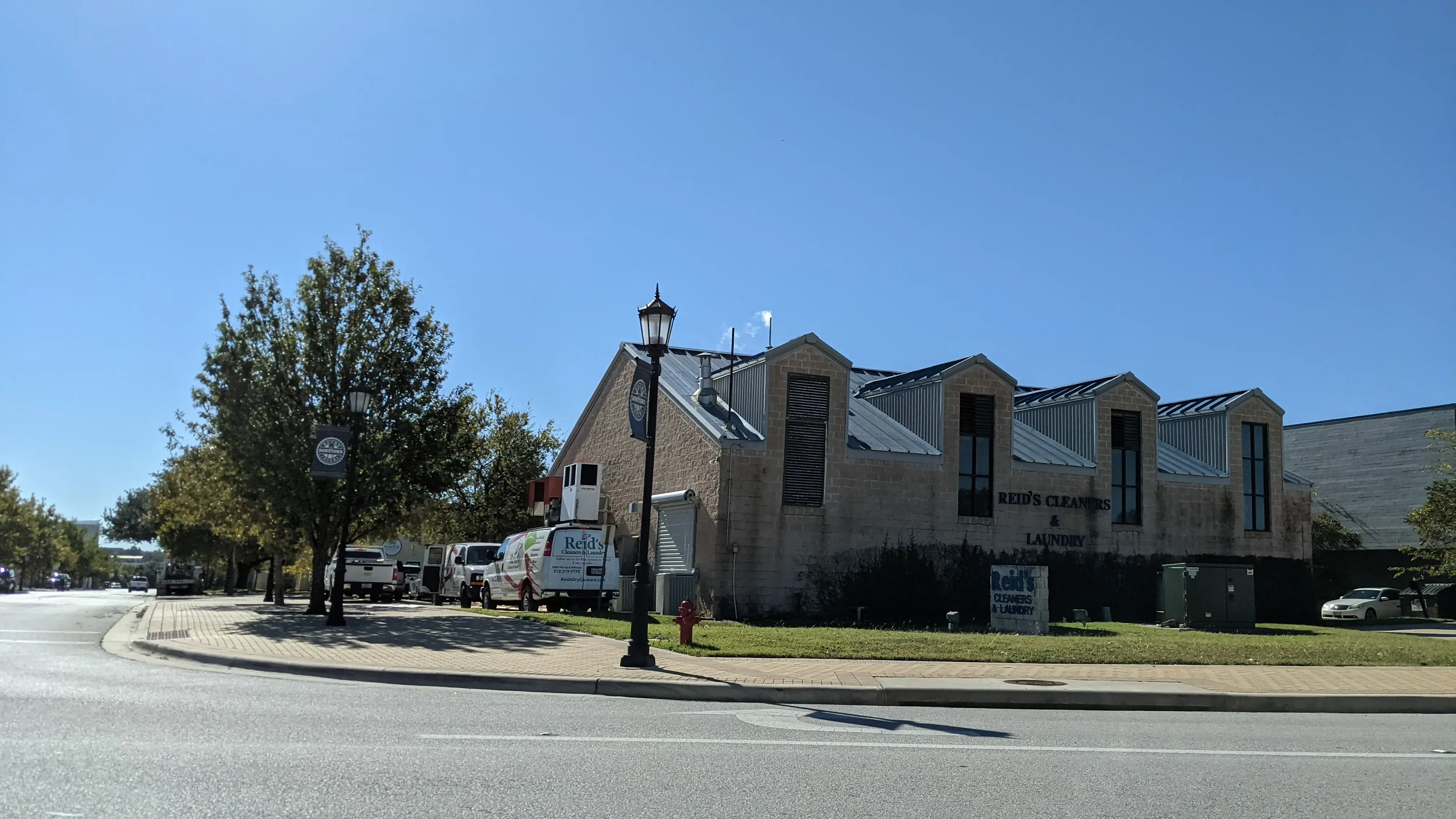 Reid's Cleaners & Laundry - Image 2