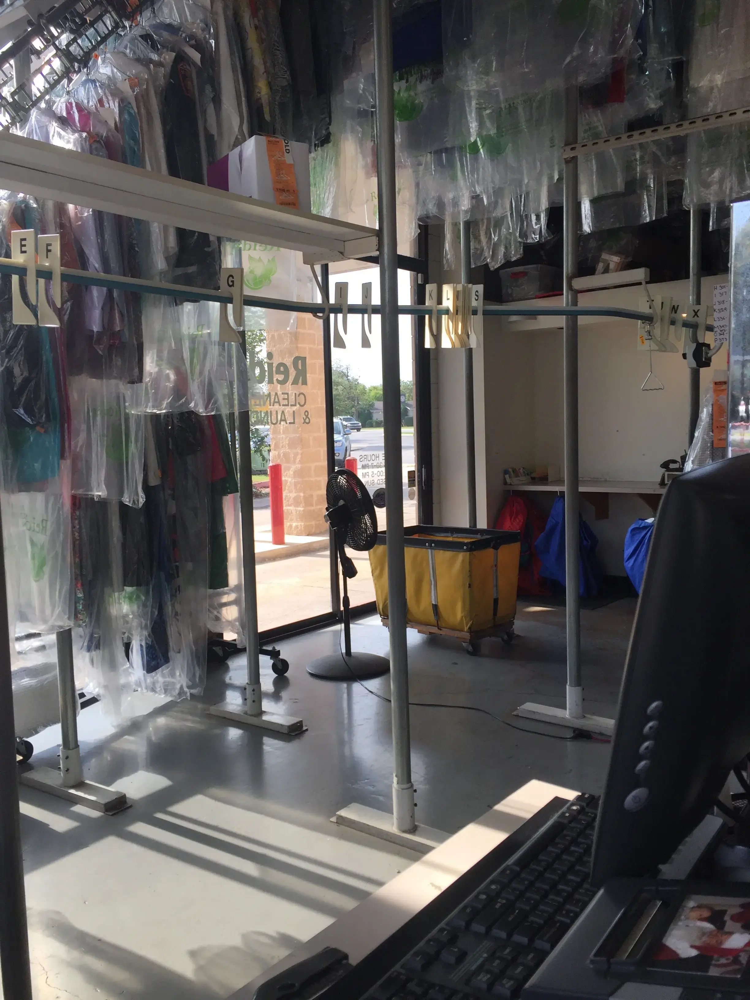 Reid's Cleaners & Laundry - Image 7