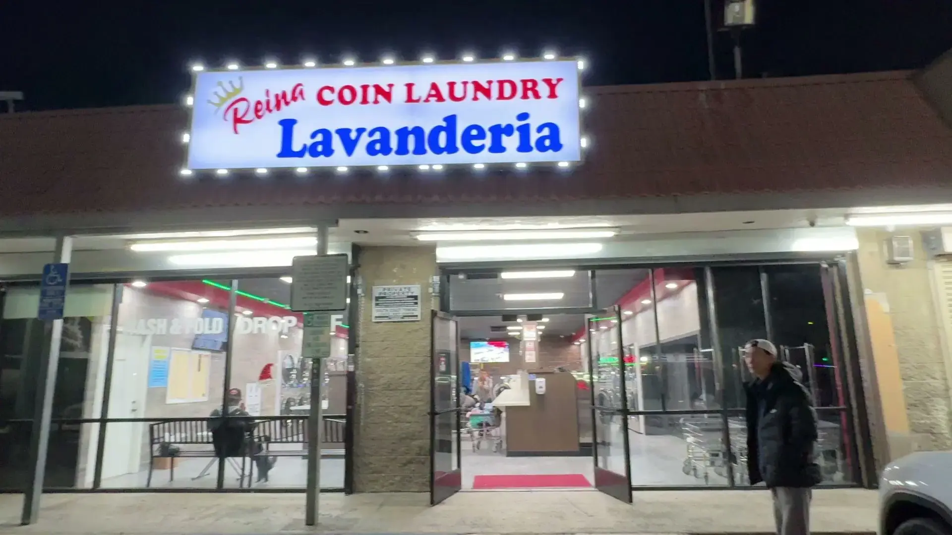 Reina Lavanderia - Image 8