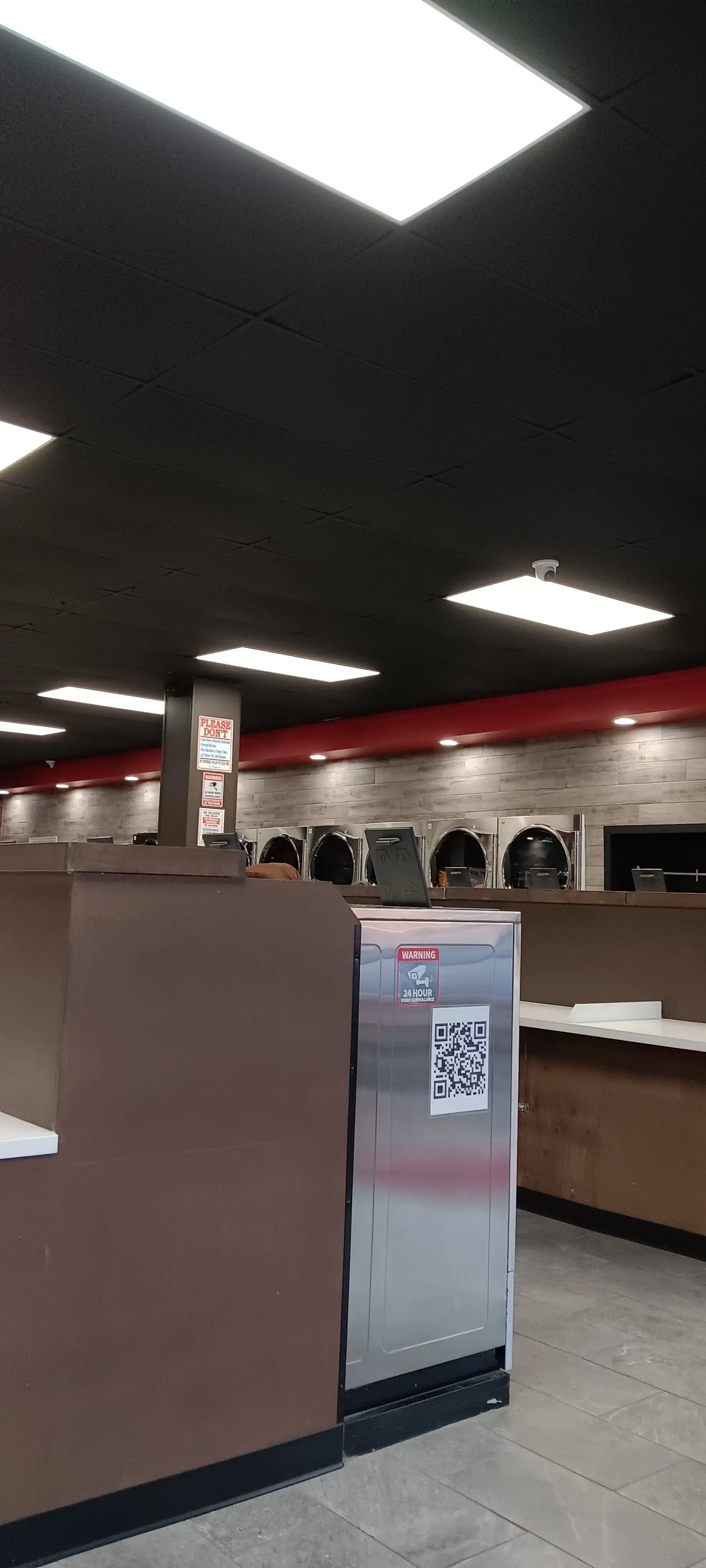 Reina Lavanderia thumbnail 15