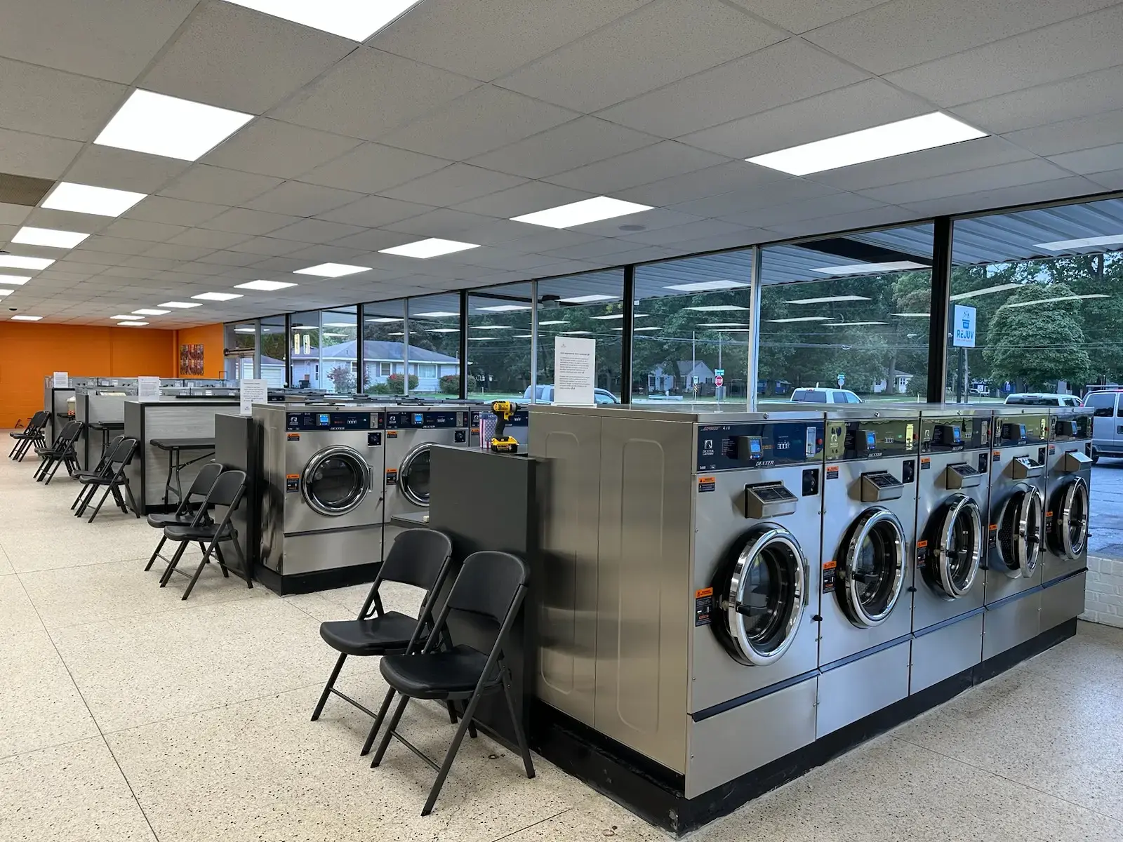 REJUV Laundromat - Clyde Park thumbnail 14
