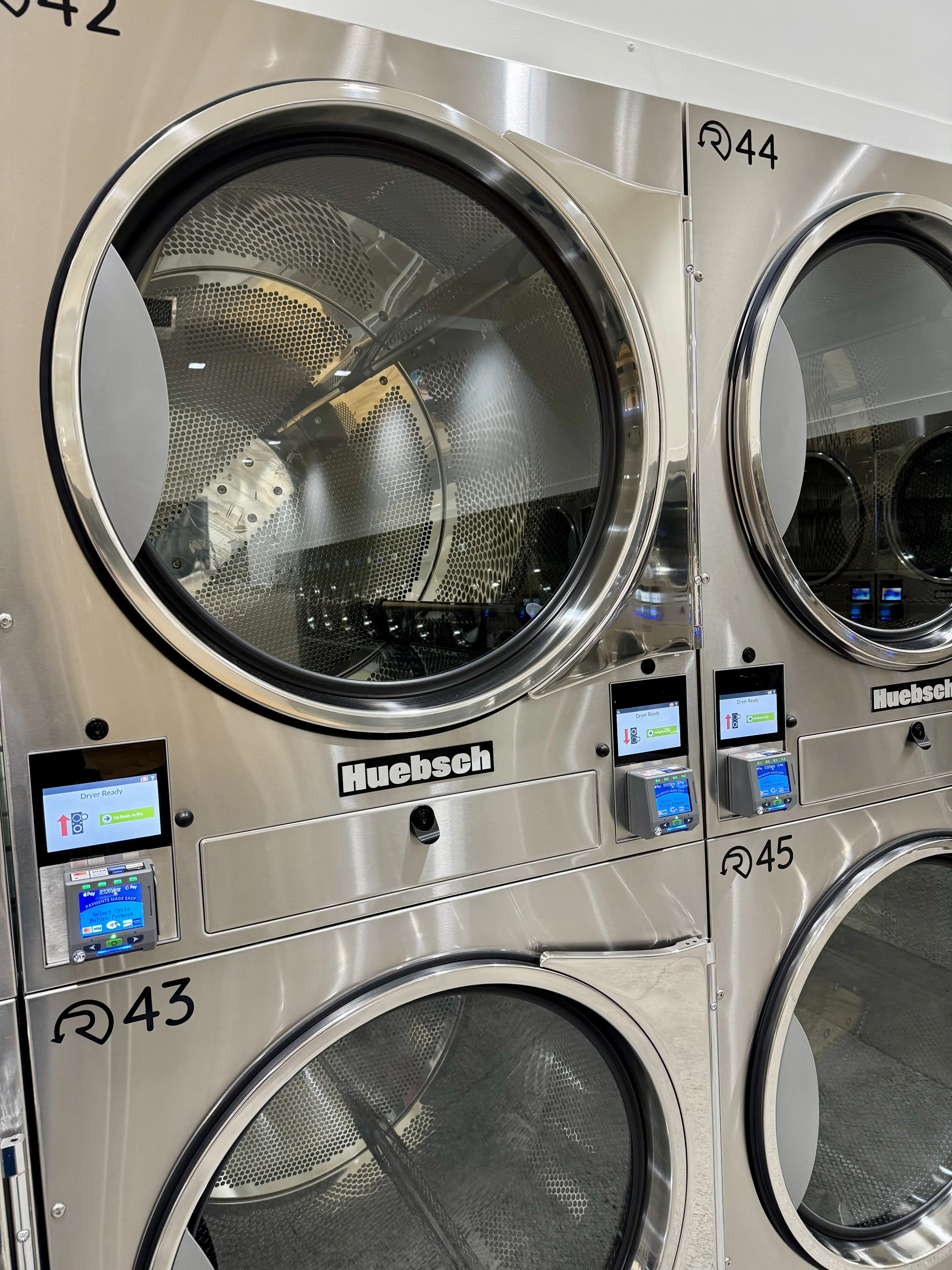 Revolution Laundry - Image 15