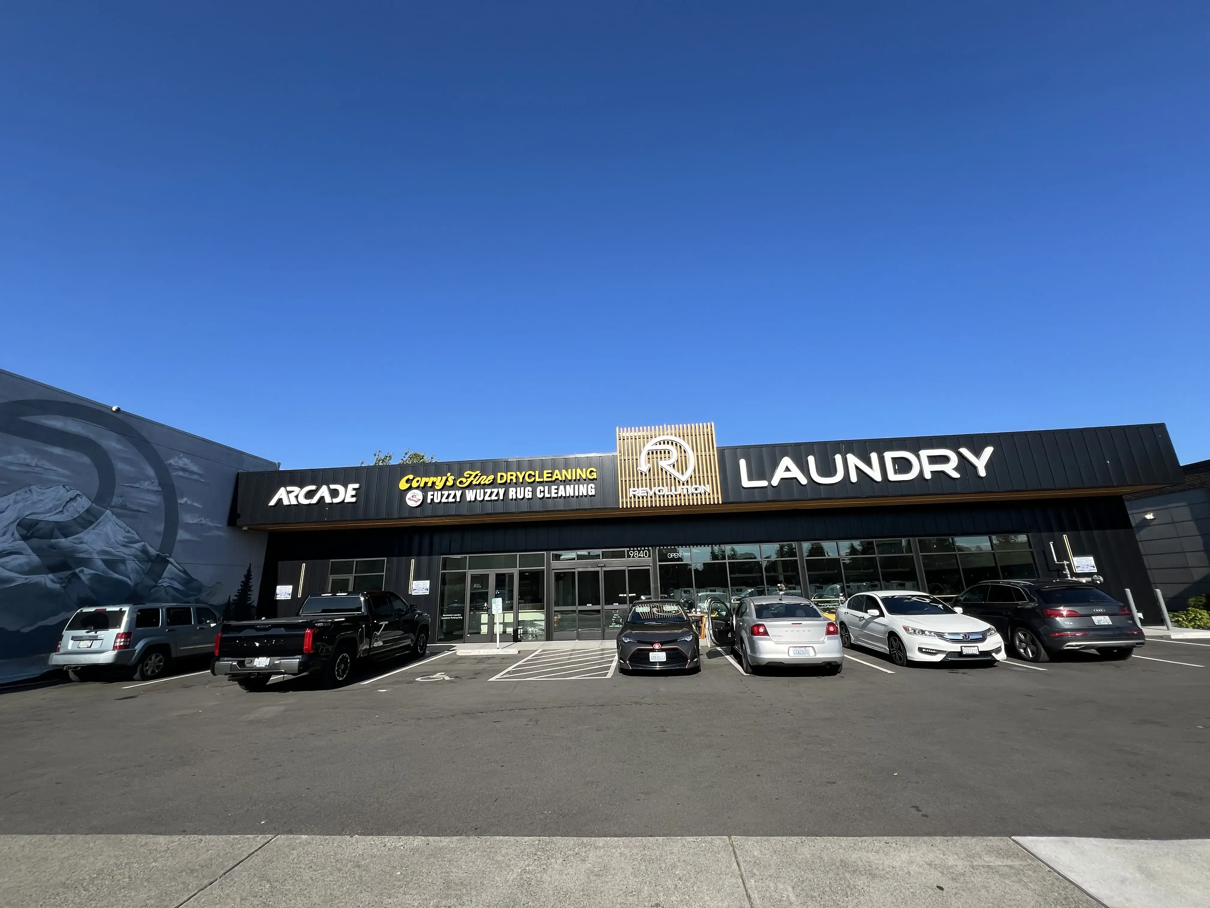 Revolution Laundry thumbnail 3