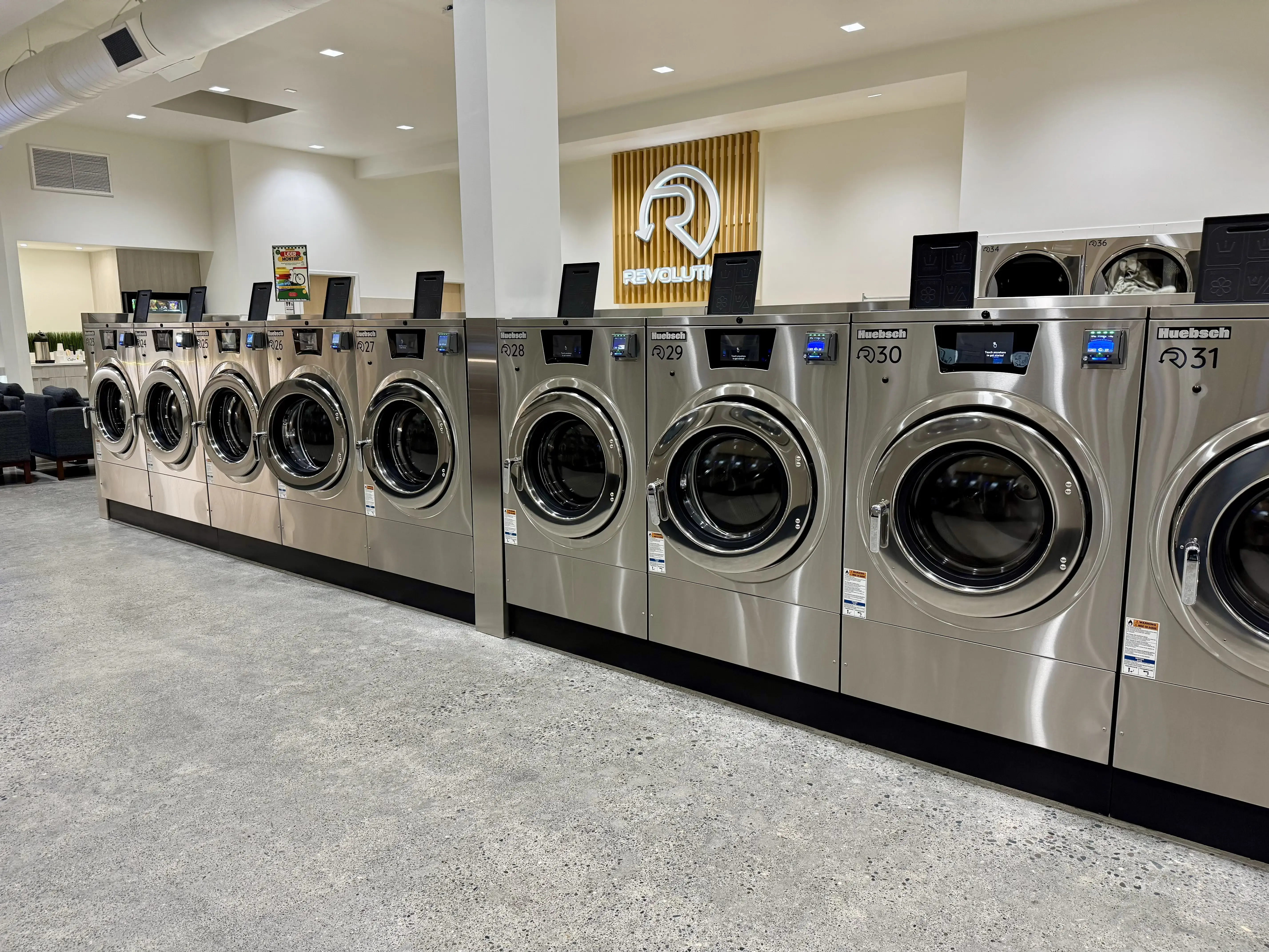 Revolution Laundry - Image 4