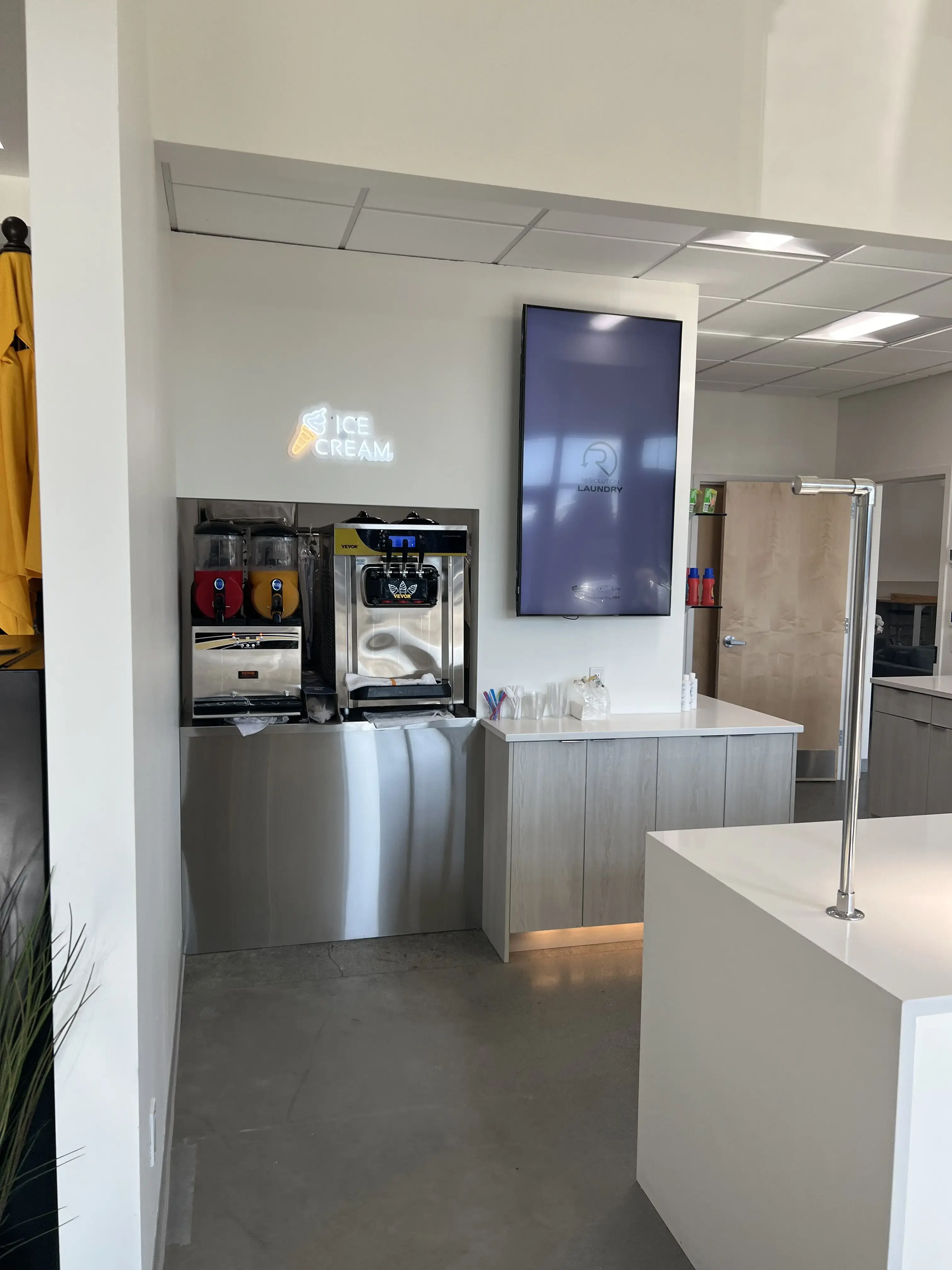 Revolution Laundry - Image 16