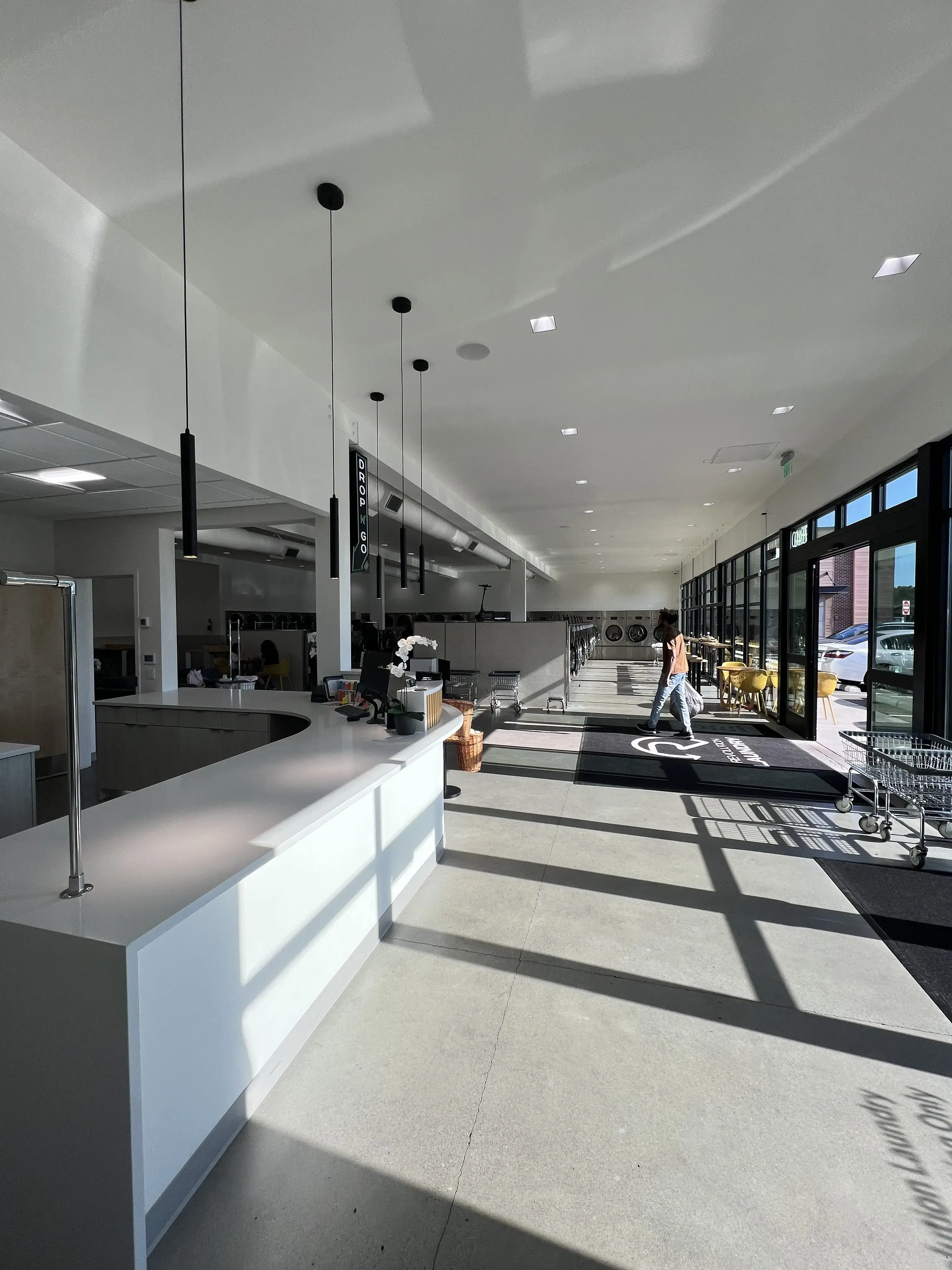 Revolution Laundry - Image 19