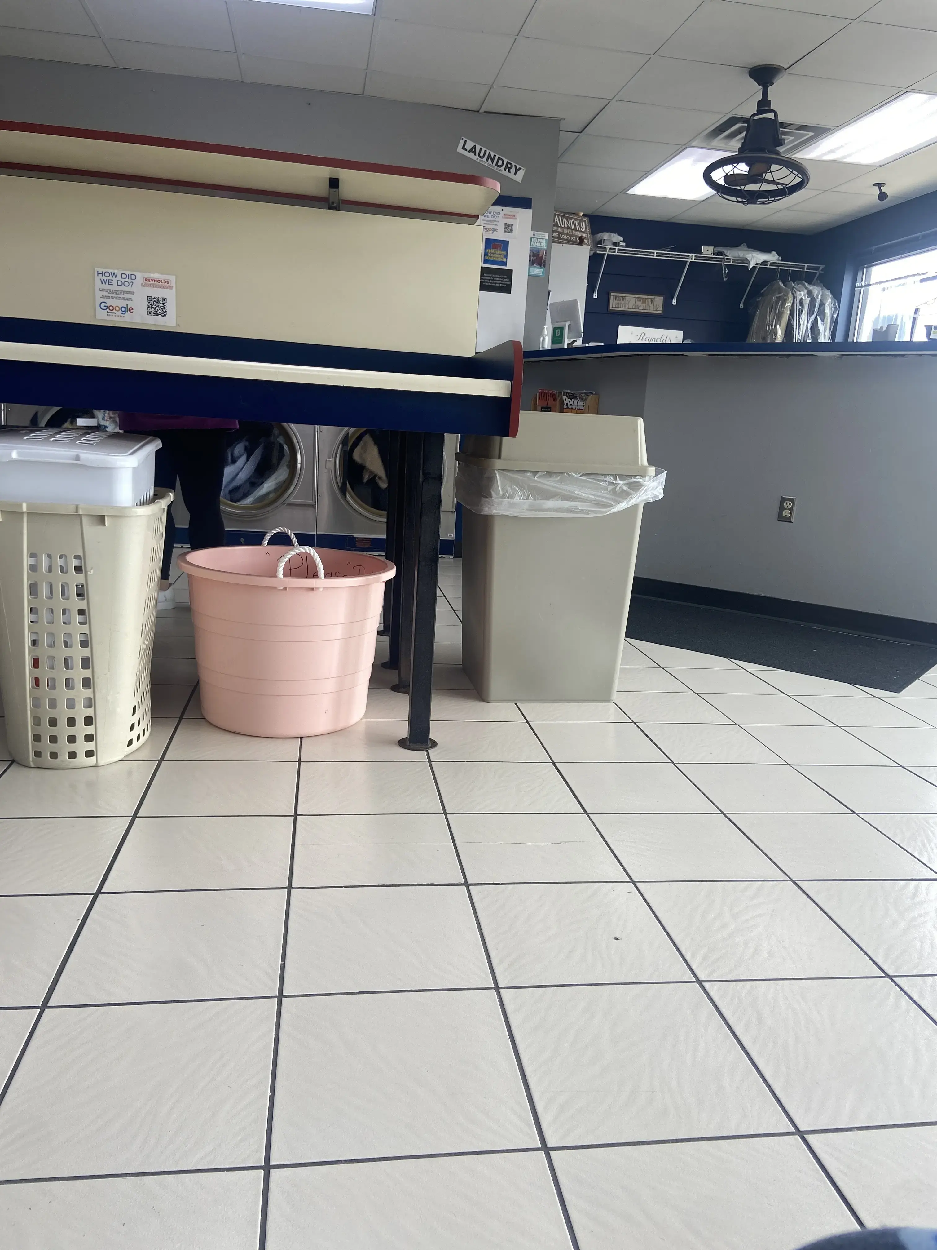 Reynolds Laundromat thumbnail 11