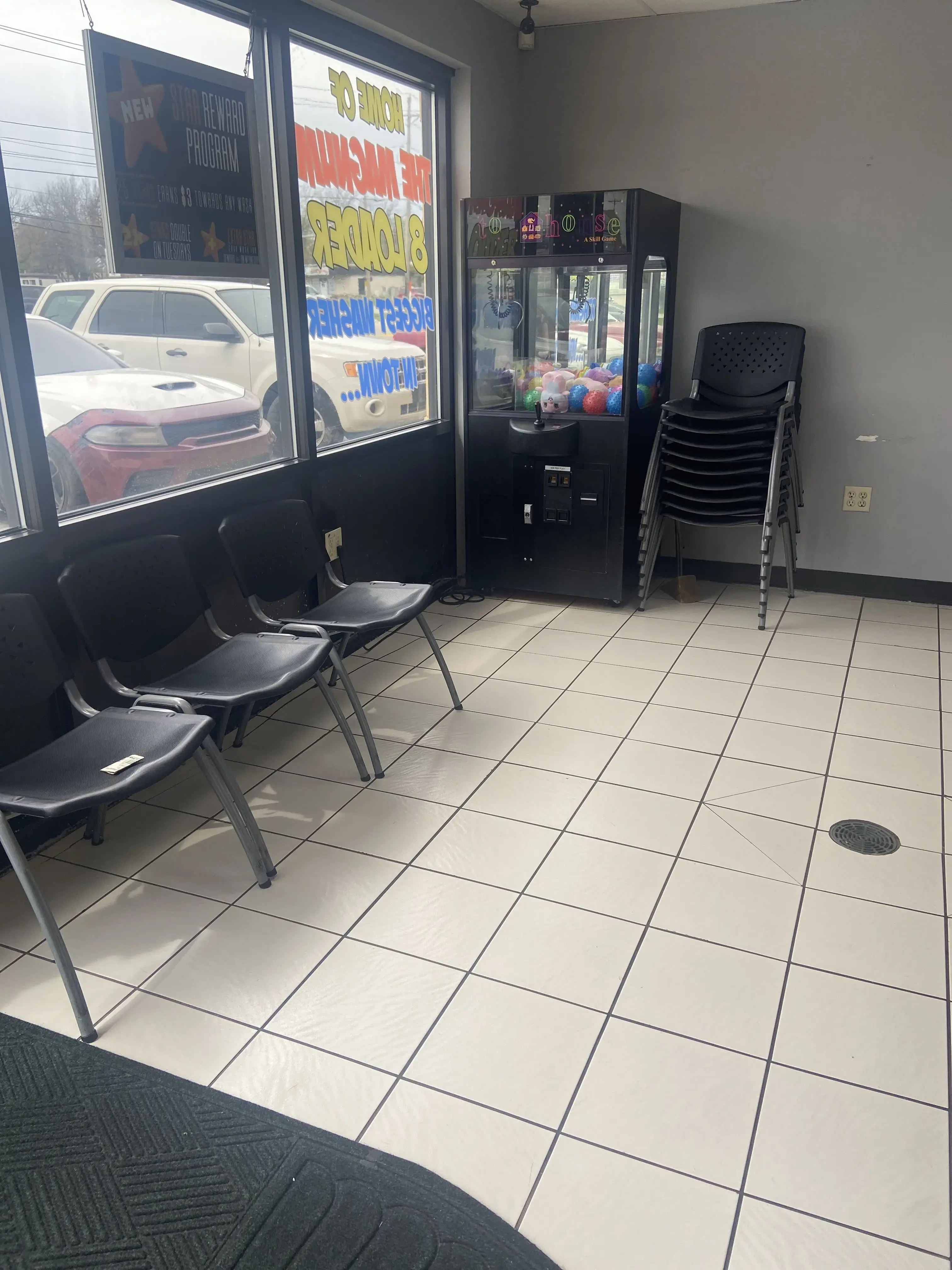 Reynolds Laundromat thumbnail 18