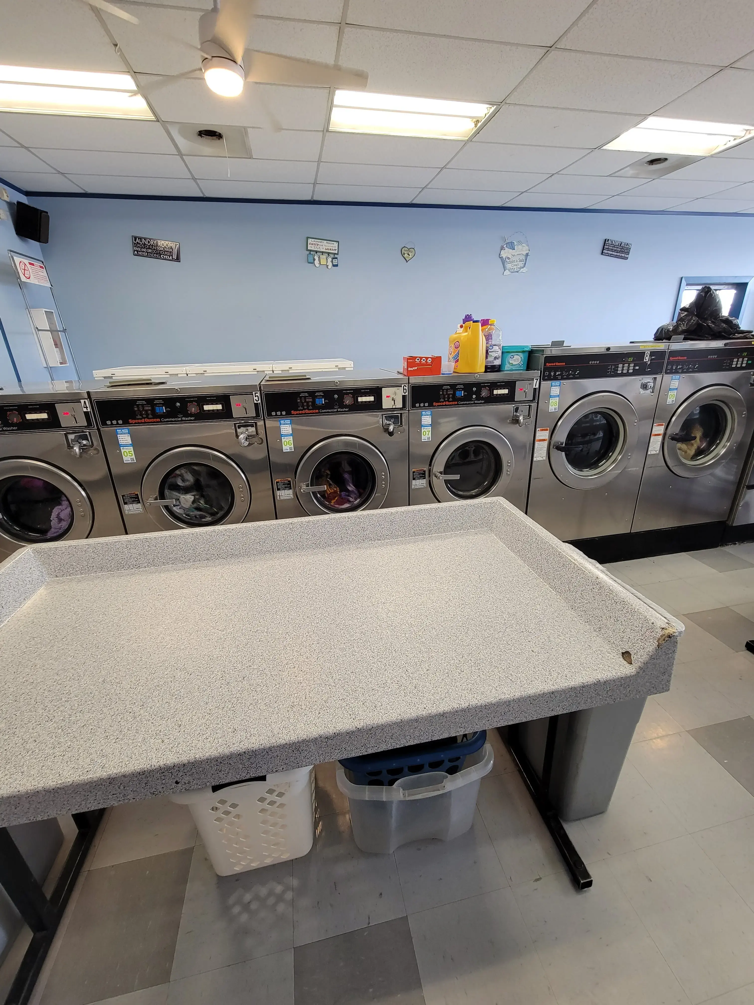 RHN Coin Laundry thumbnail 5