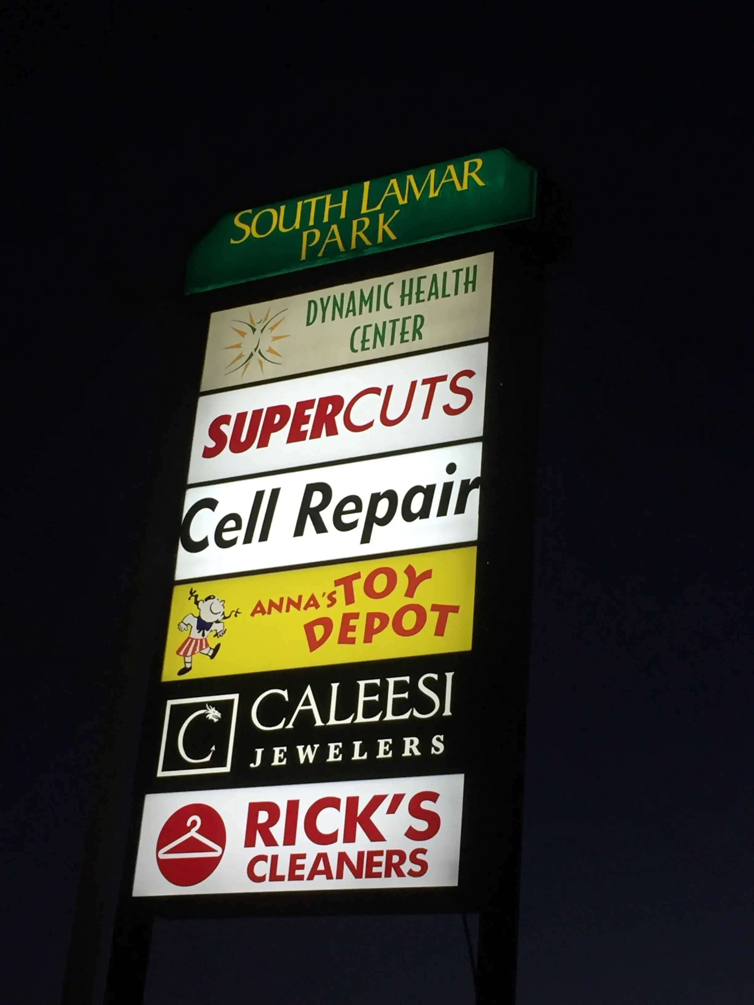 Rick's Cleaners - Image 13