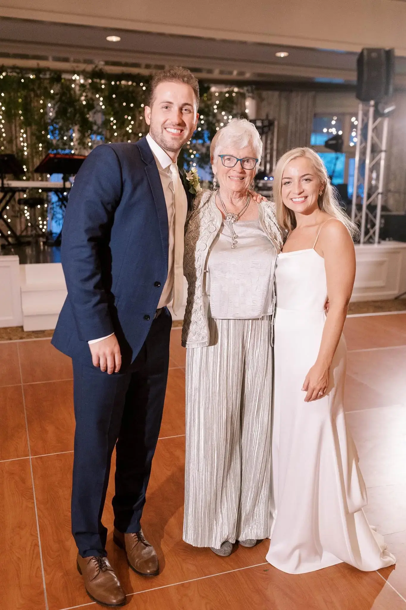 Rick's Cleaners thumbnail 6