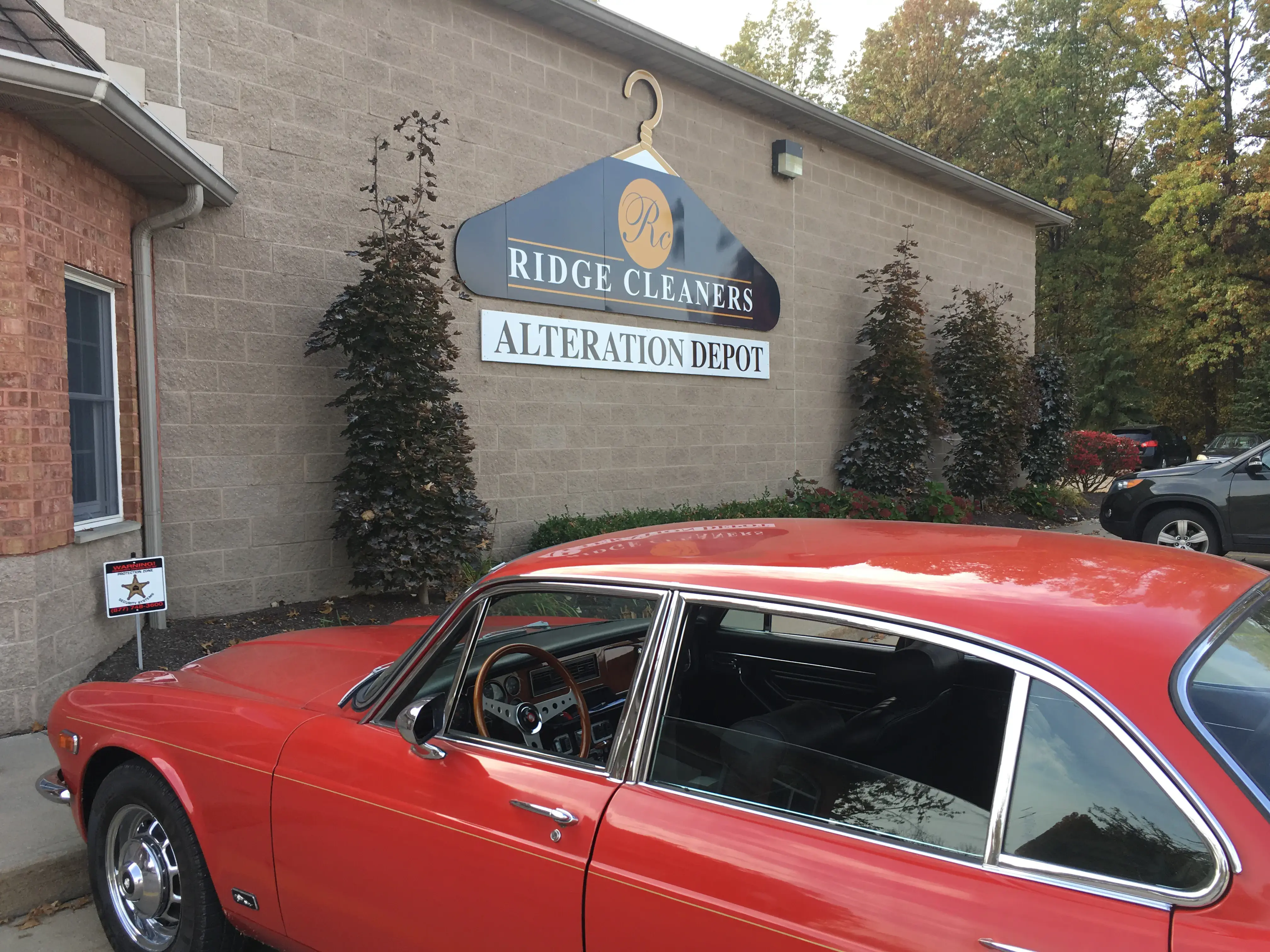 Ridge Cleaners - Dry Cleaning Cleveland Area - Image 3