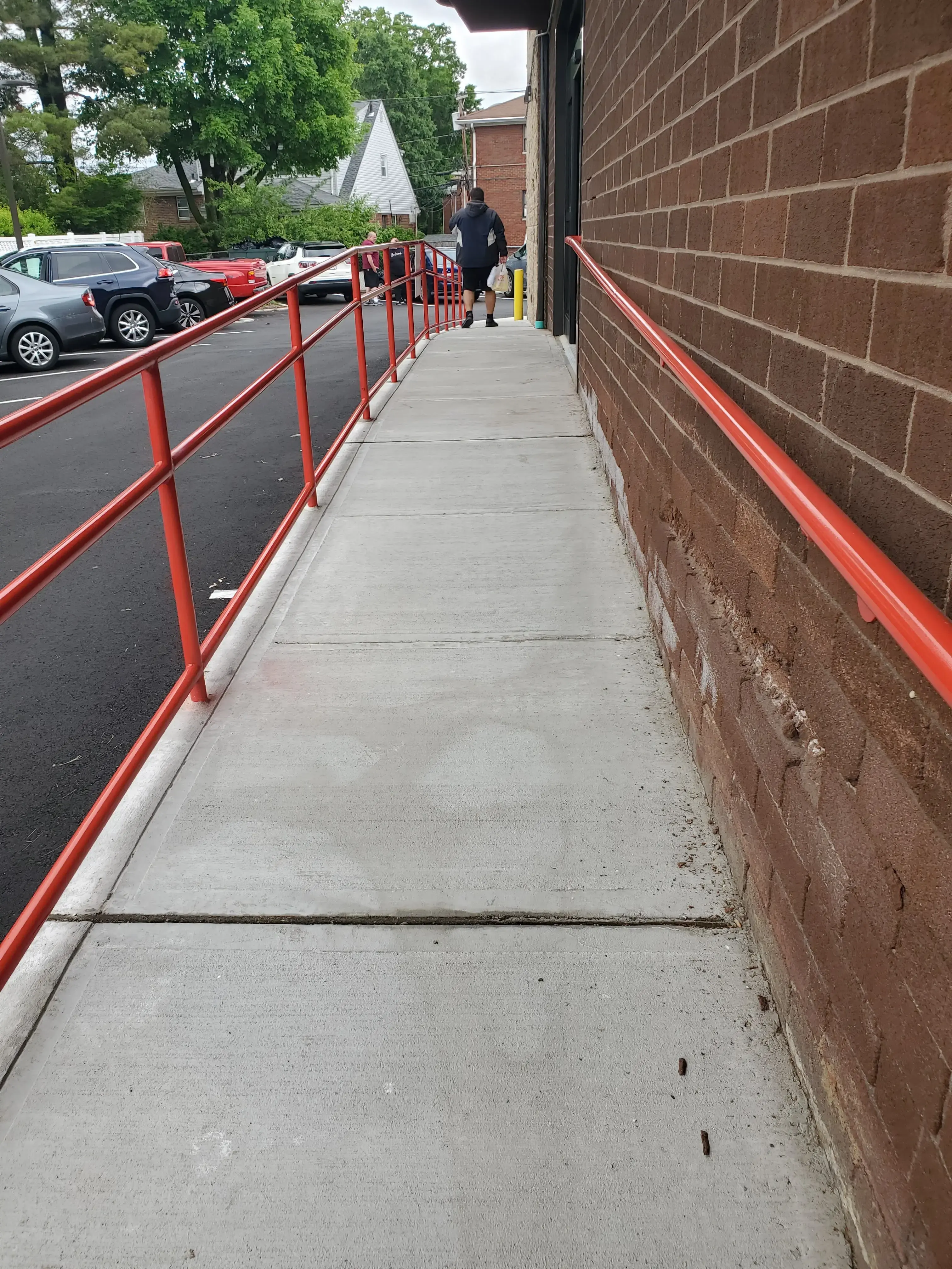 Ridgefield Family Laundry thumbnail 10