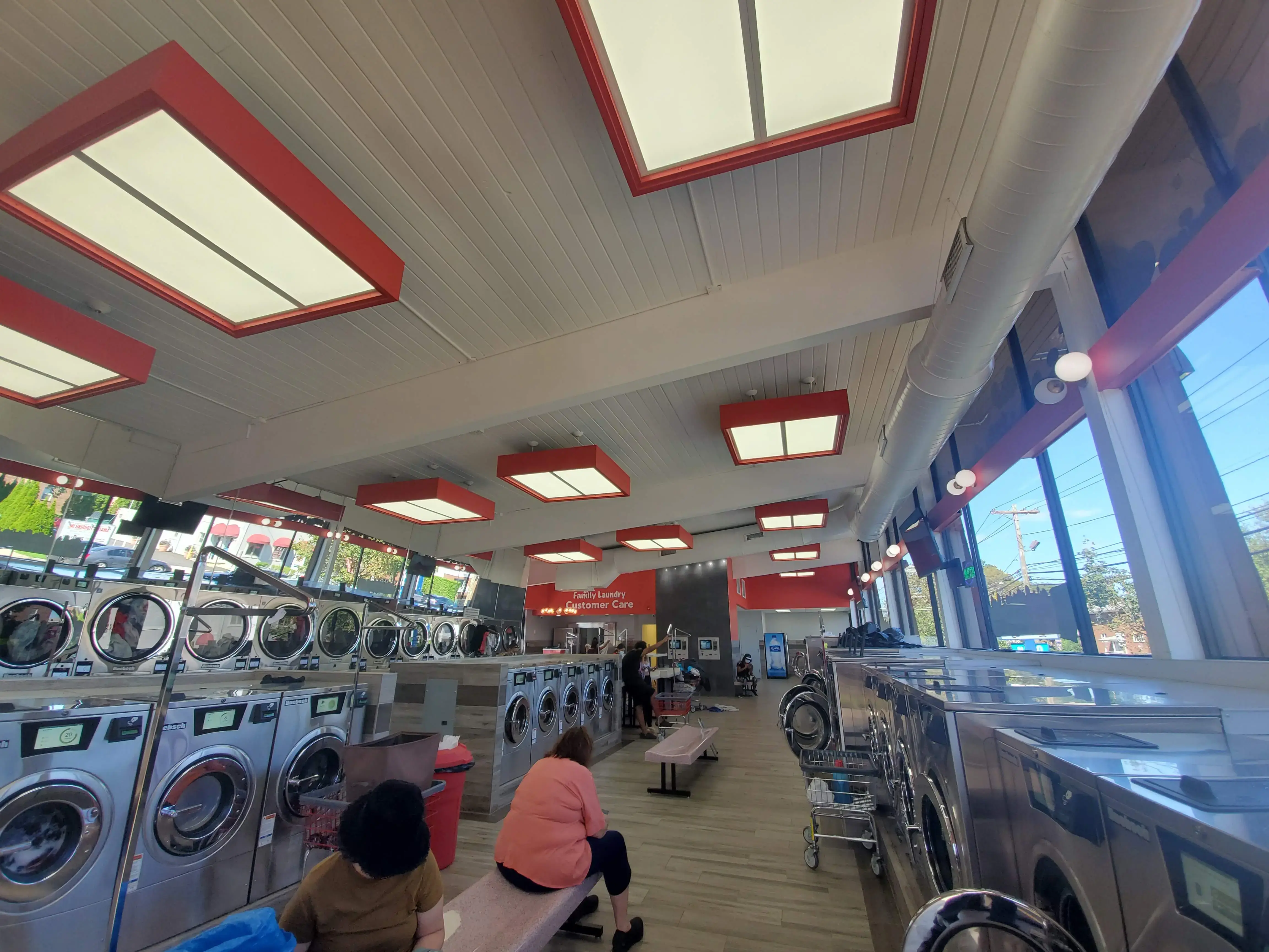 Ridgefield Family Laundry - Image 18