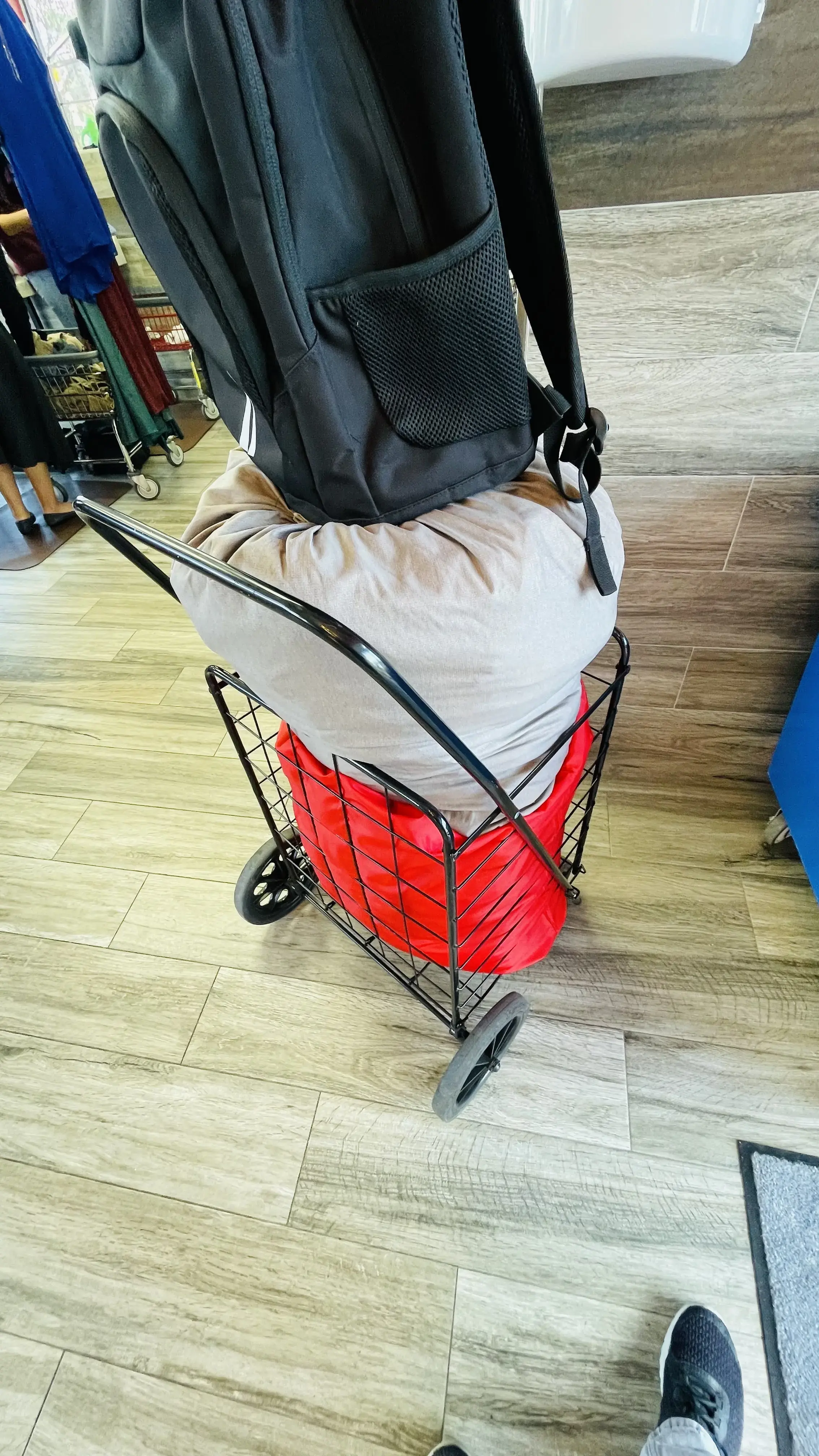 Ridgefield Family Laundry - Image 11