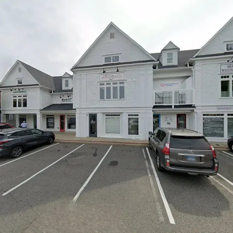 Ridgefield Laundromat - Image 3