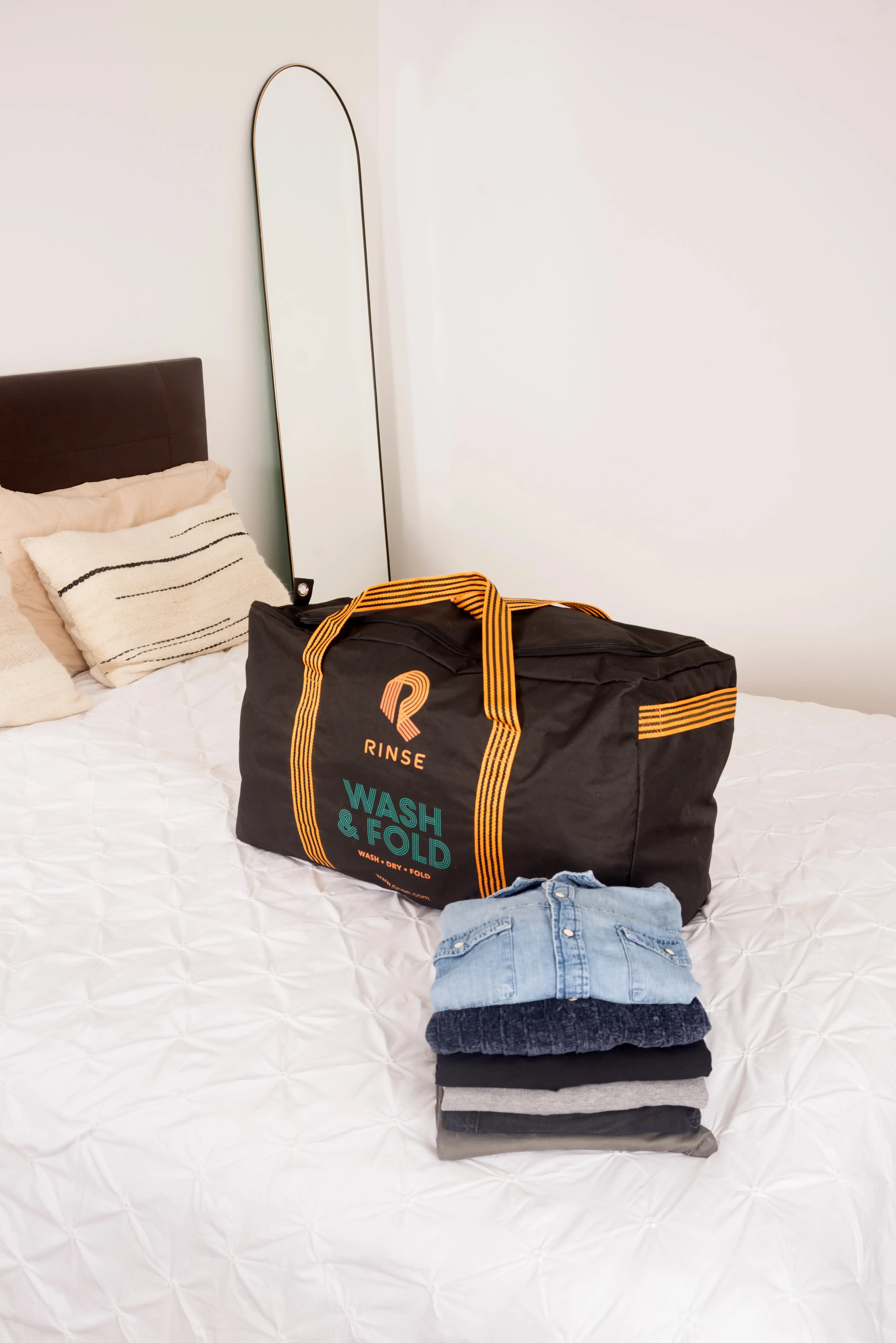 Rinse - Laundry & Dry Cleaning Delivery thumbnail 2