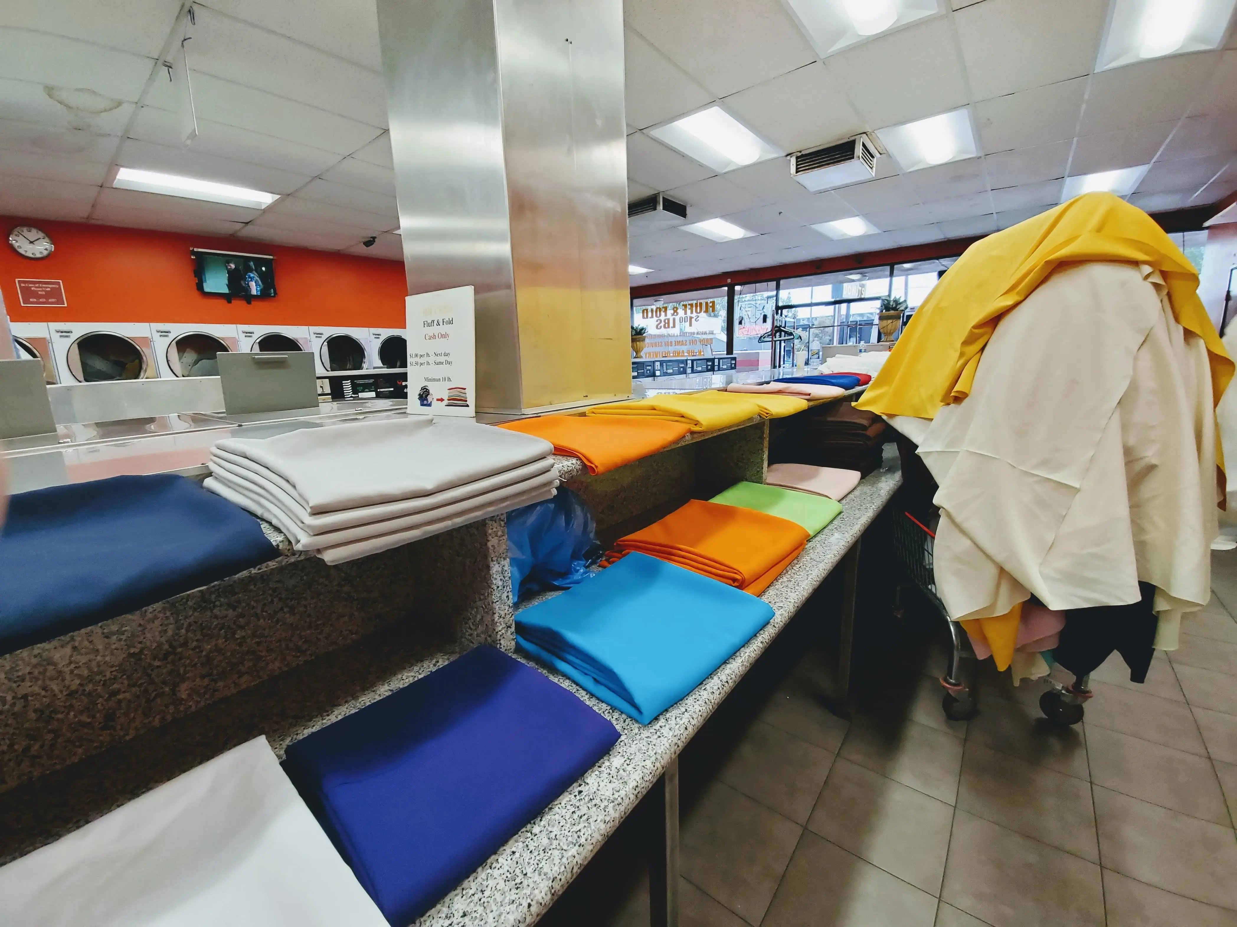 Rinse and Roll Laundry thumbnail 15