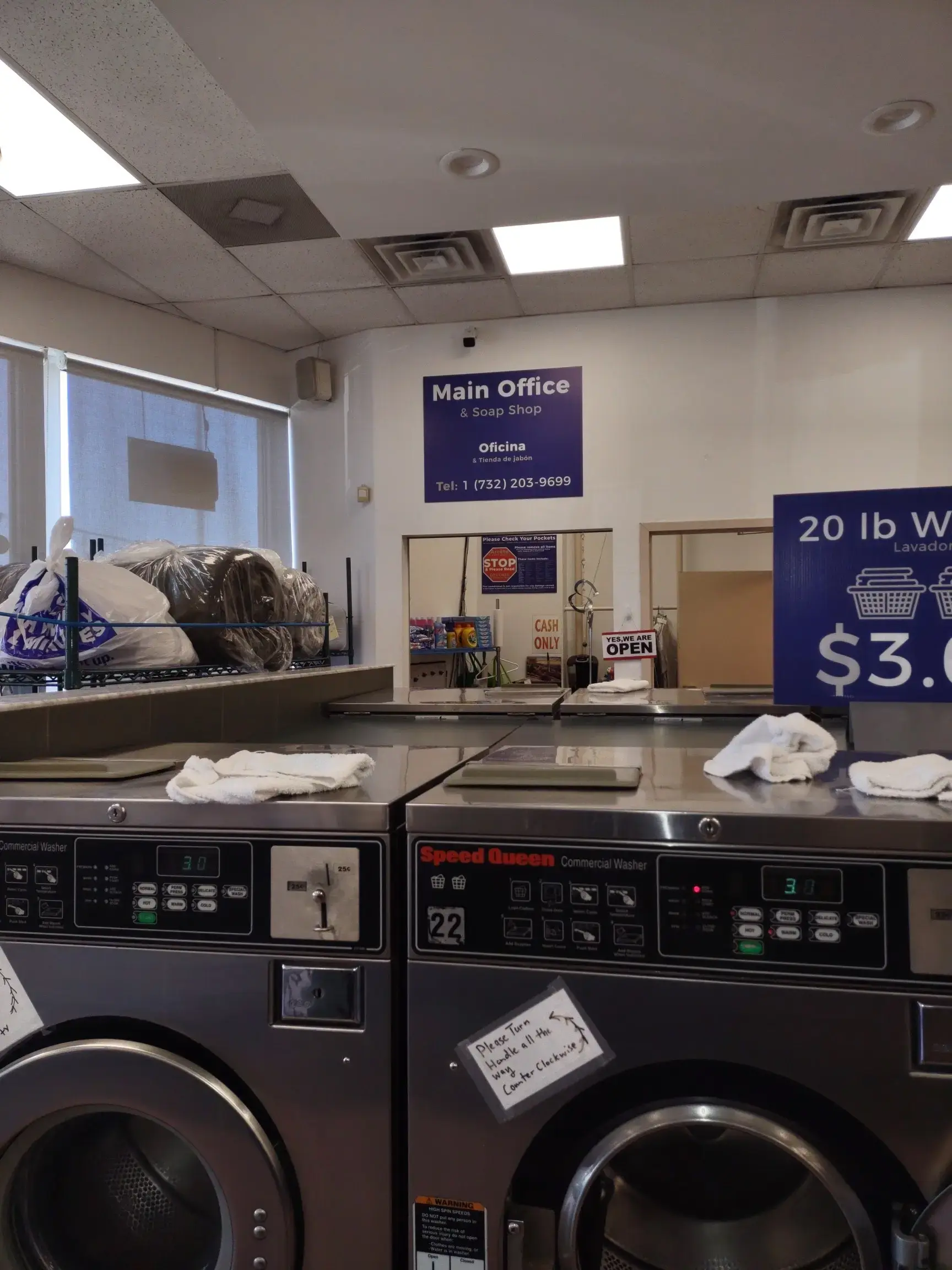 Rinse Cycle Laundromat thumbnail 7
