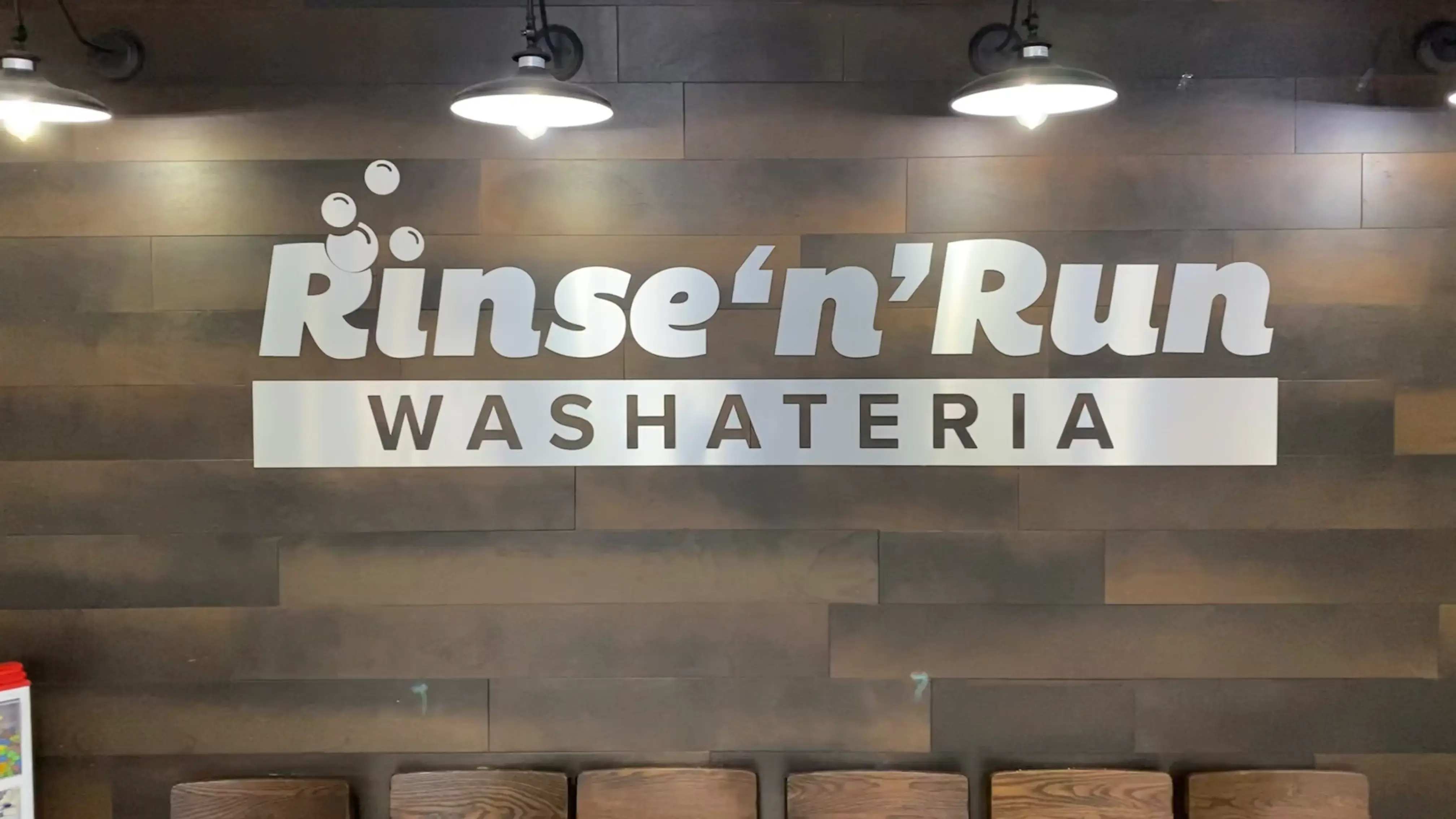 Rinse'n'Run Washateria - Image 1