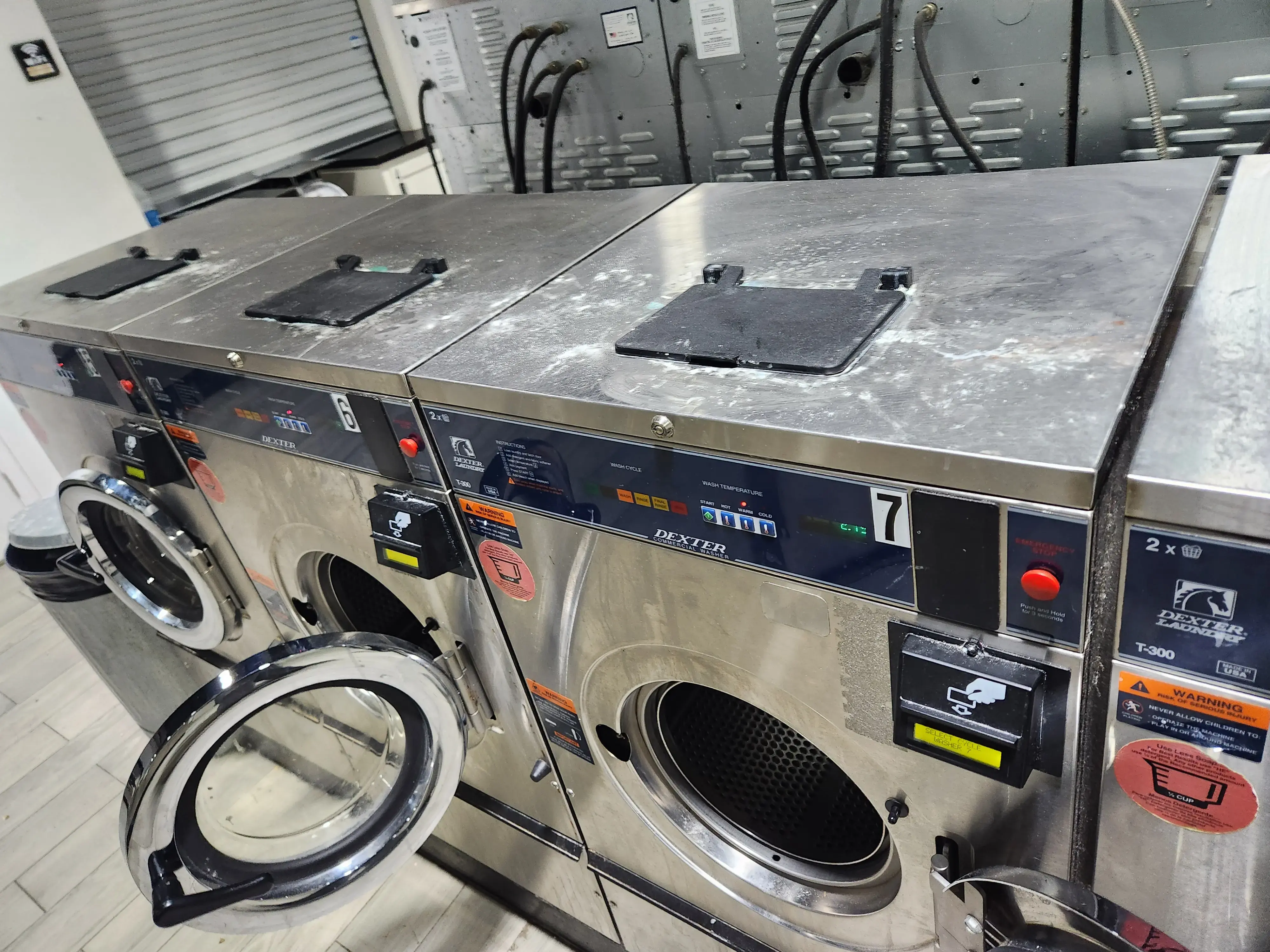 Rinse'n'Run Washateria - Image 2