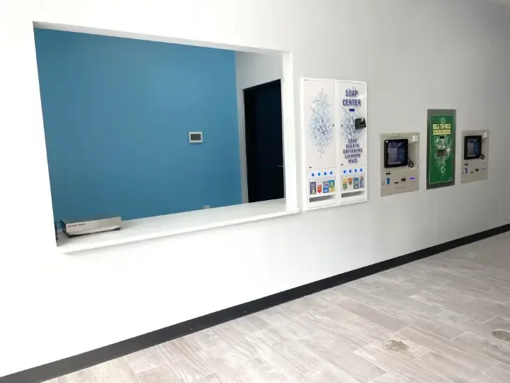 Rise N Rinse Laundromat - Image 10