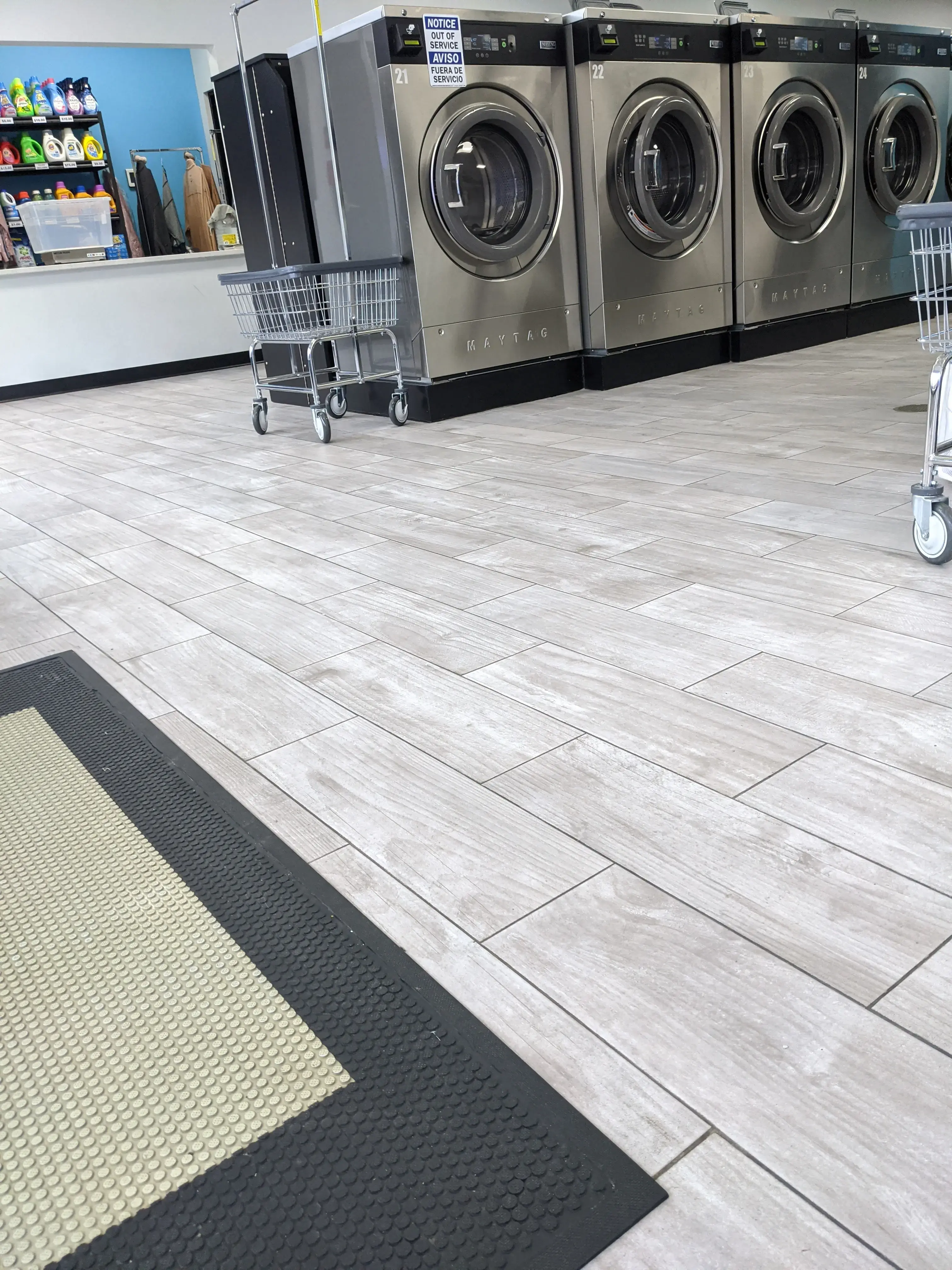 Rise N Rinse Laundromat thumbnail 16