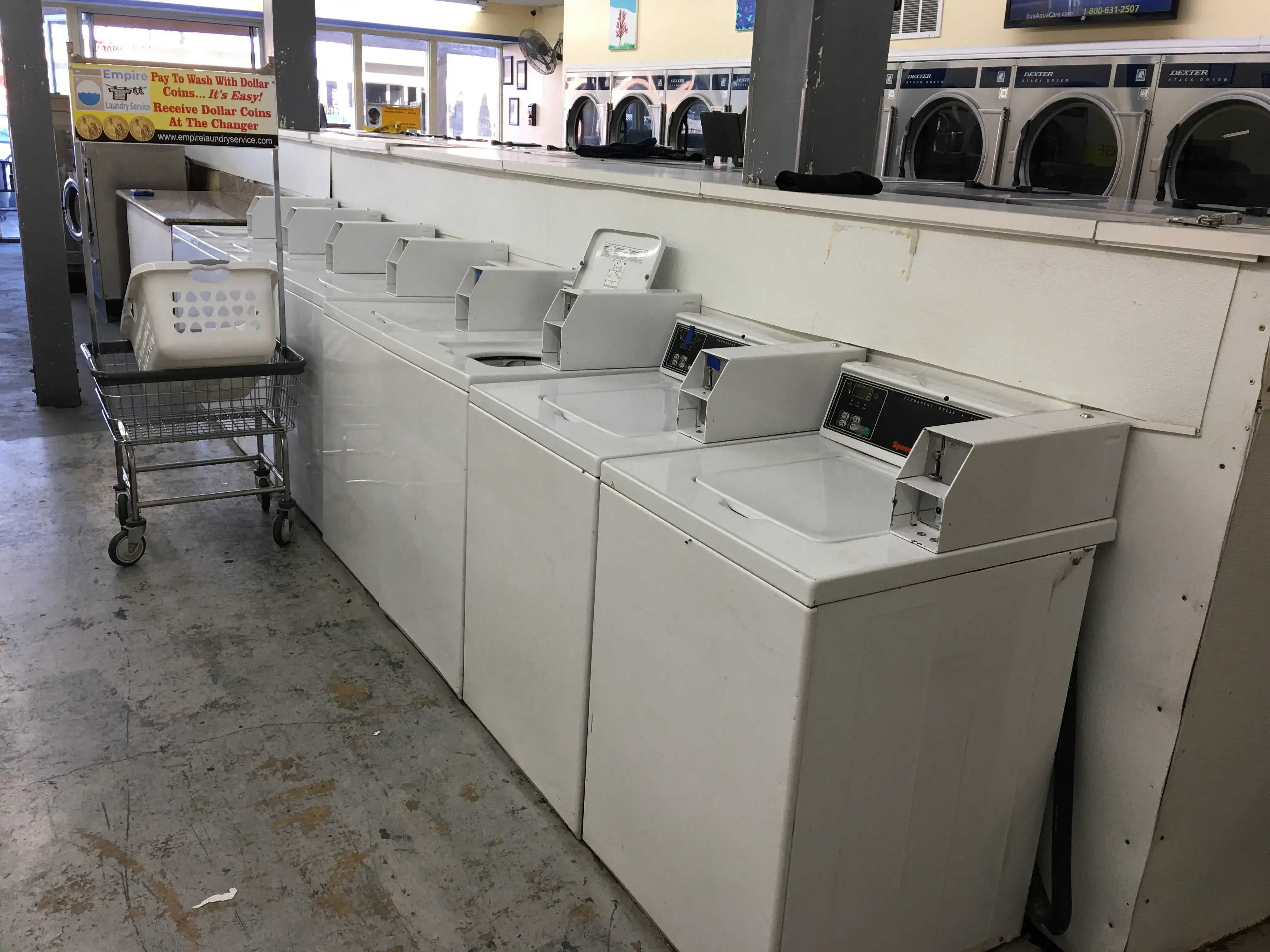 Riverside Coin Laundry - Image 6