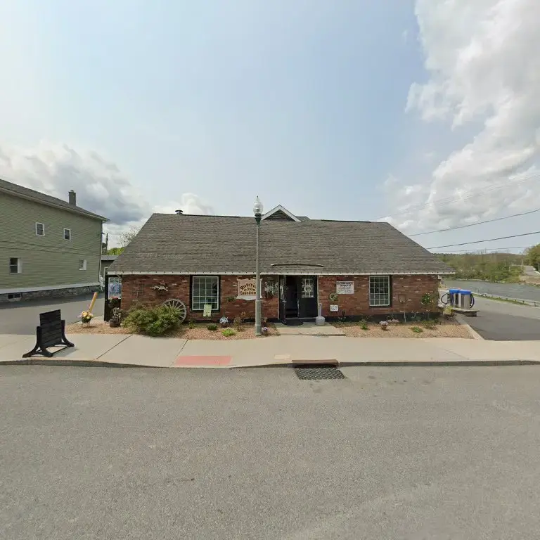 Riverside Laundromat-Car Wash thumbnail 19