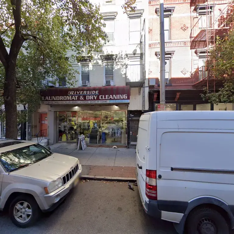 Riverside Laundromat & Dry Cleaning thumbnail 13