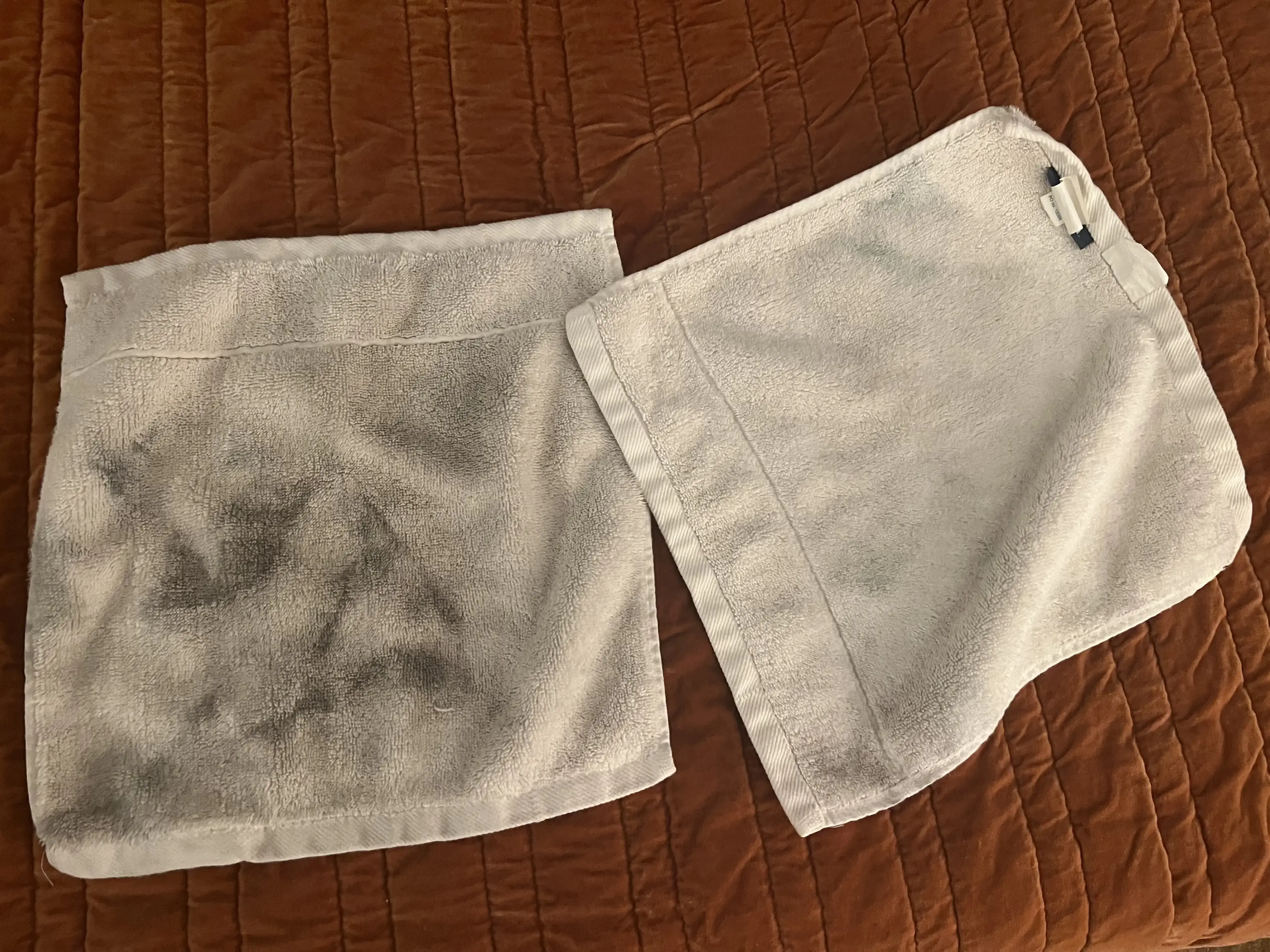 Riverside Laundromat & Dry Cleaning - Image 6