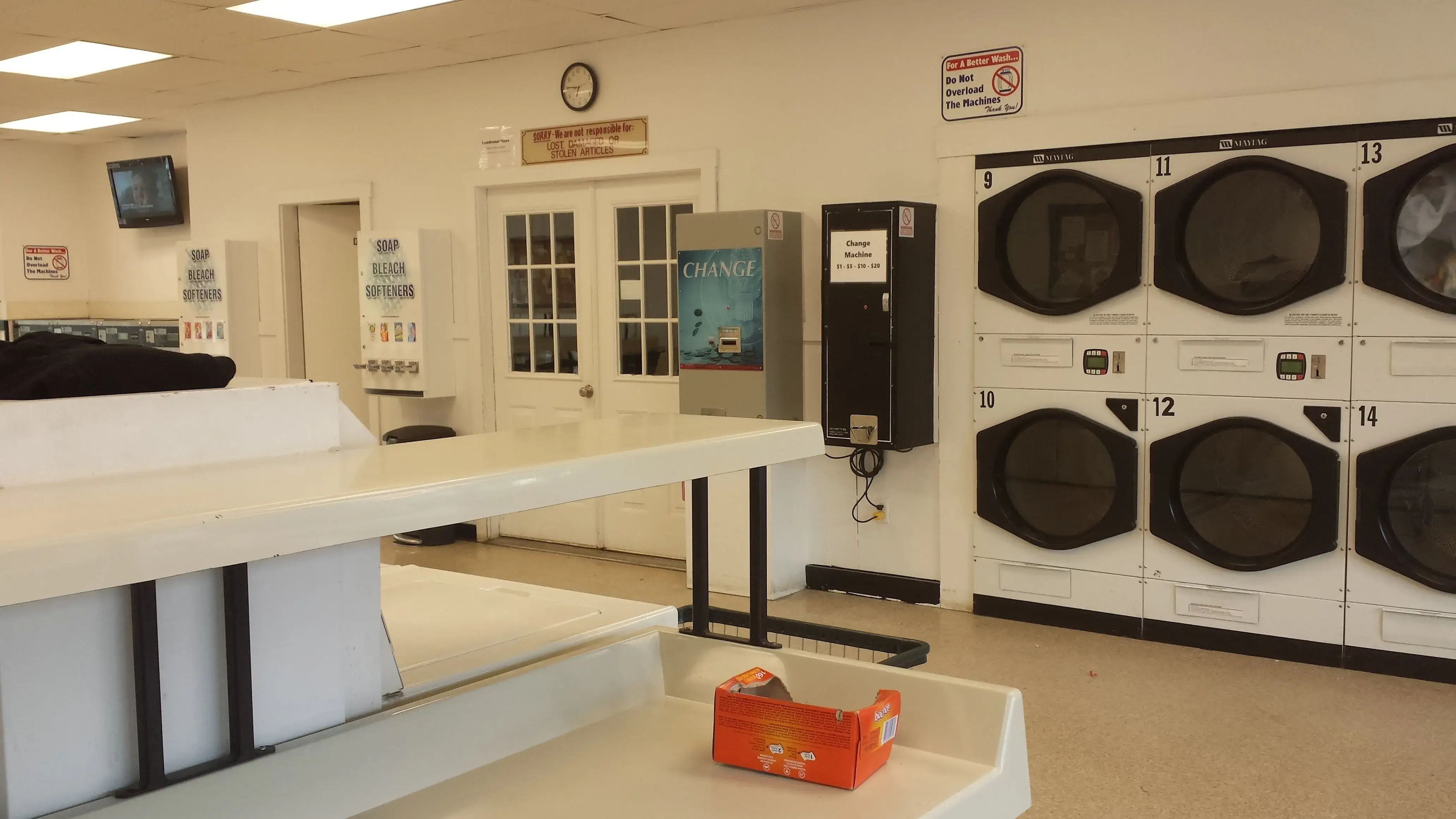 Riverview Laundry thumbnail 10