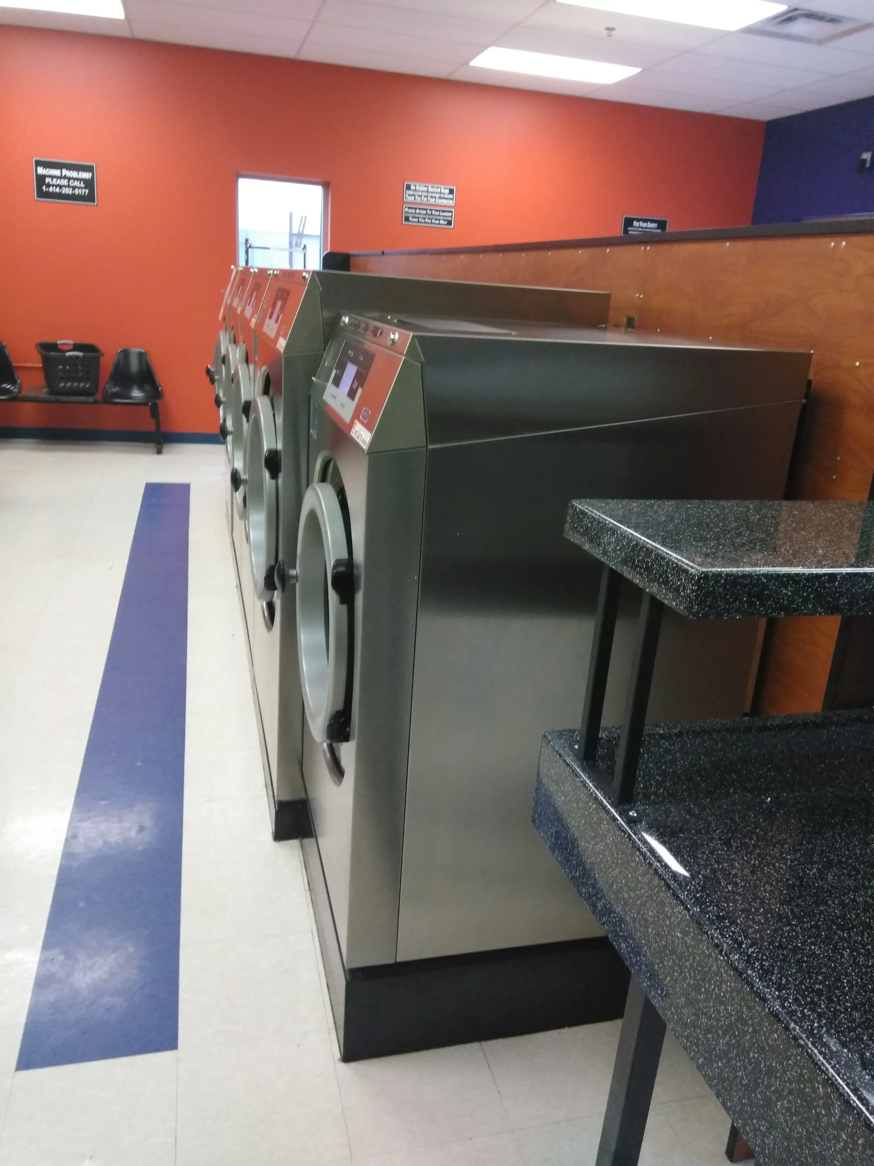 Riverworks Coin Laundry thumbnail 5