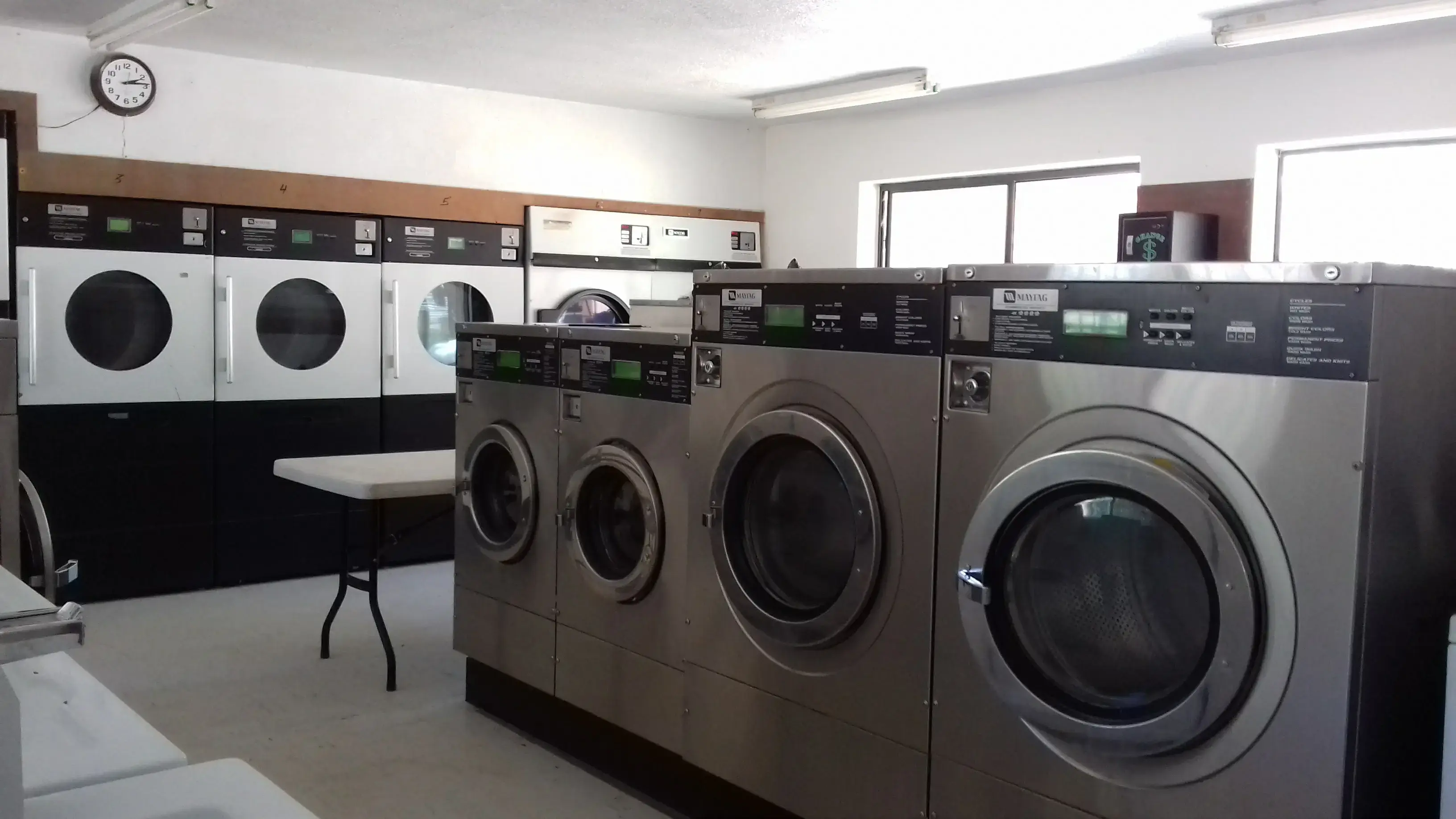 RM Laundromat thumbnail 14