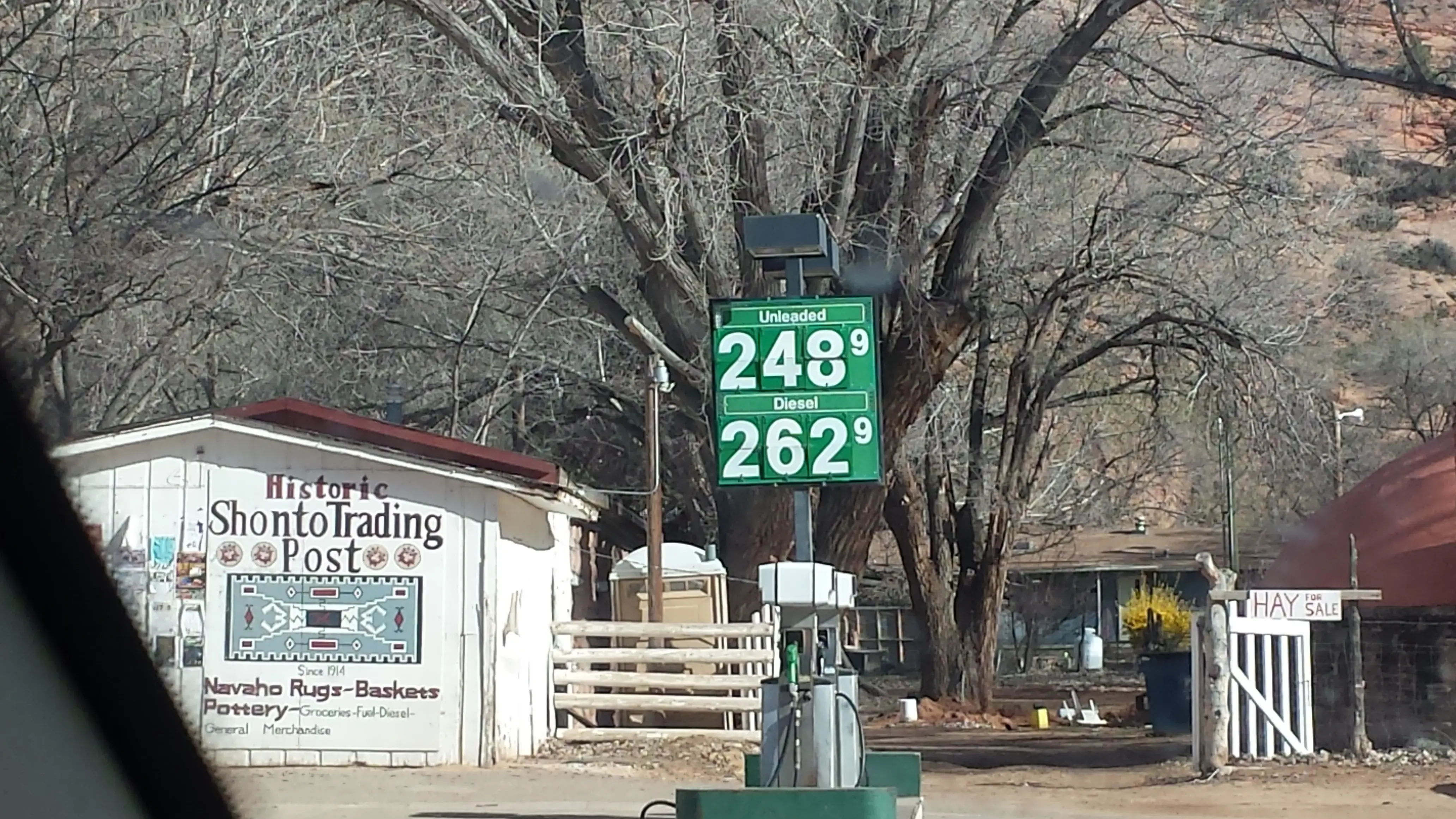 RM Laundromat thumbnail 6