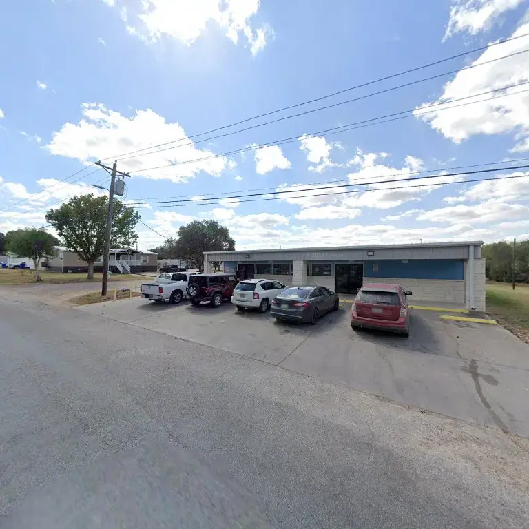 ROAD RUNNER LAUNDROMAT AND RV PARK - Image 7