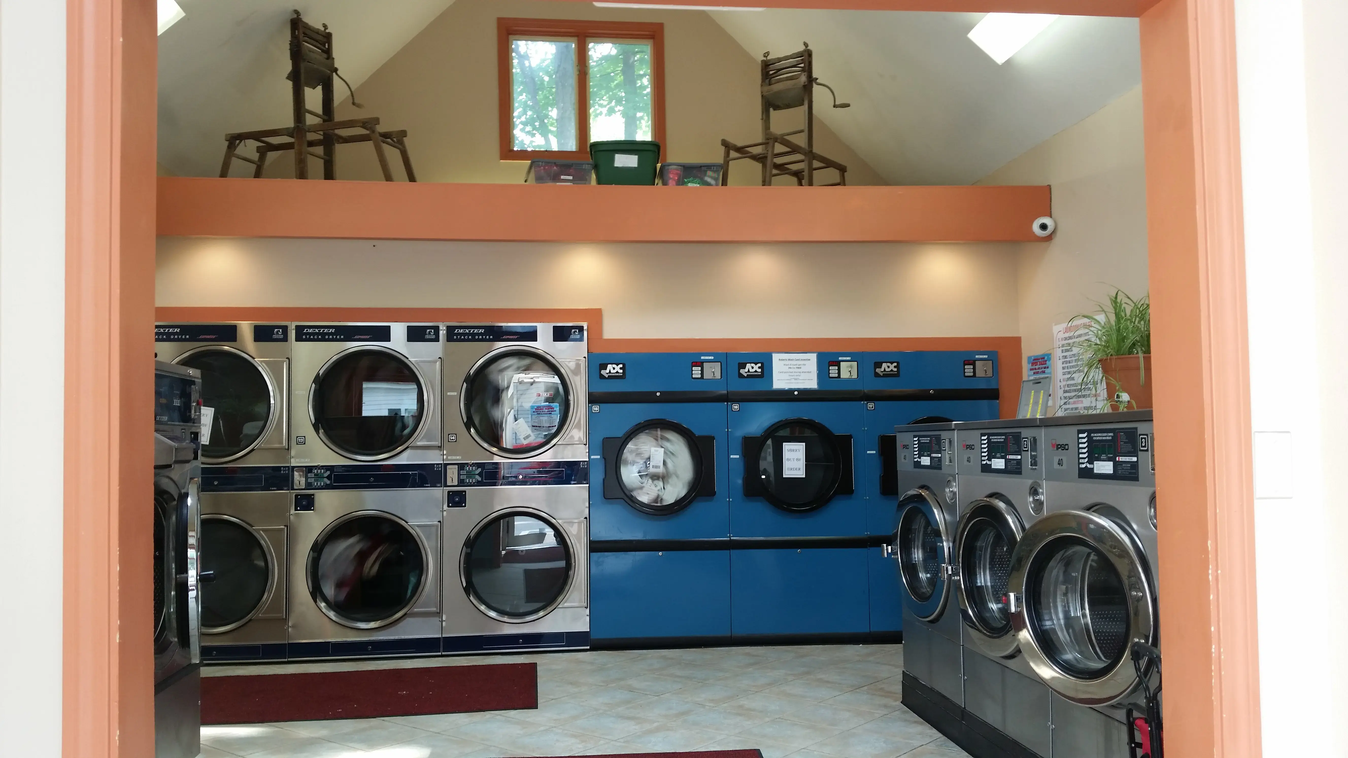 Robert's Laundromat location