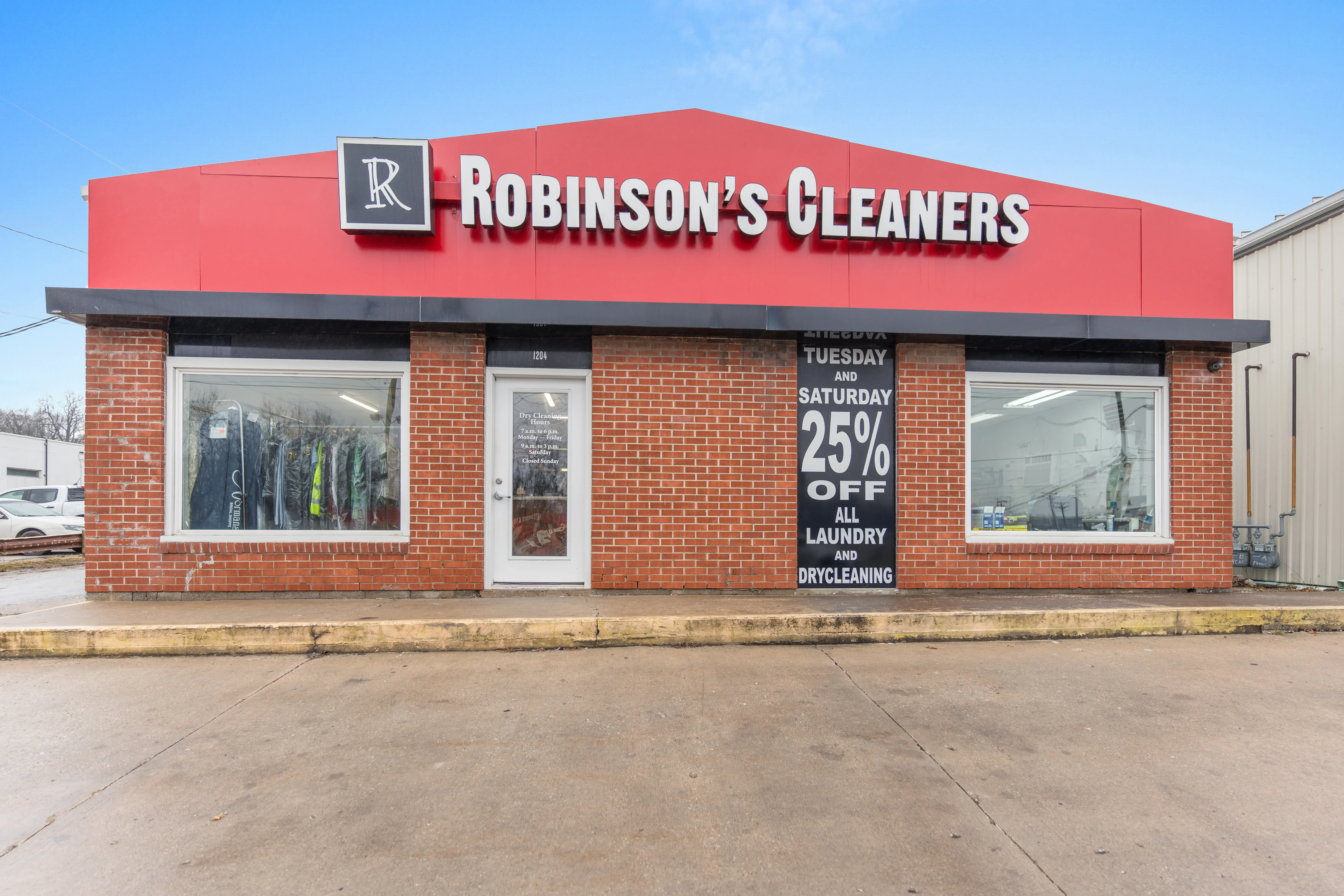 Robinson's Cleaners - Image 7