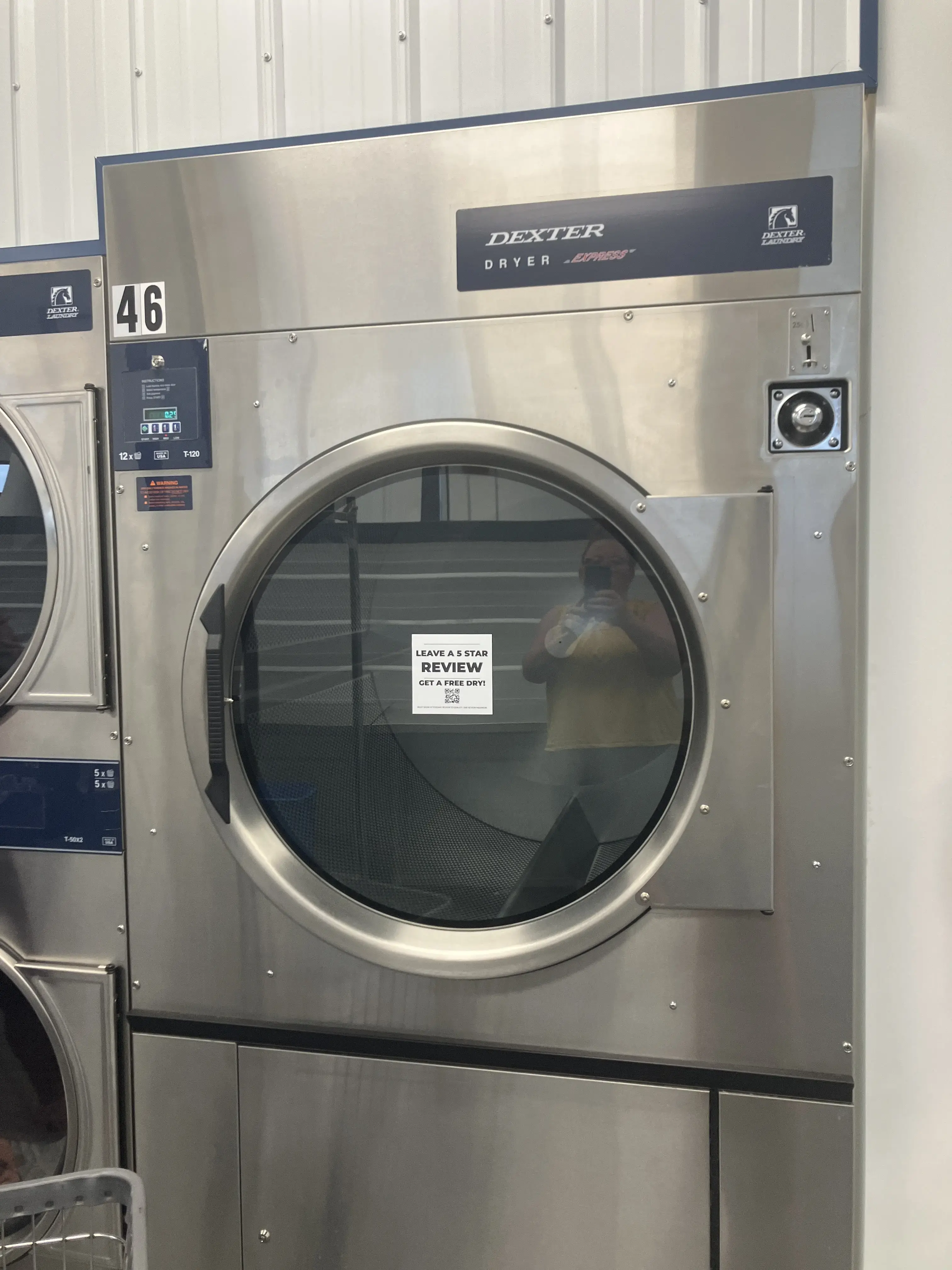 Robinson's College Laundromat - Image 19