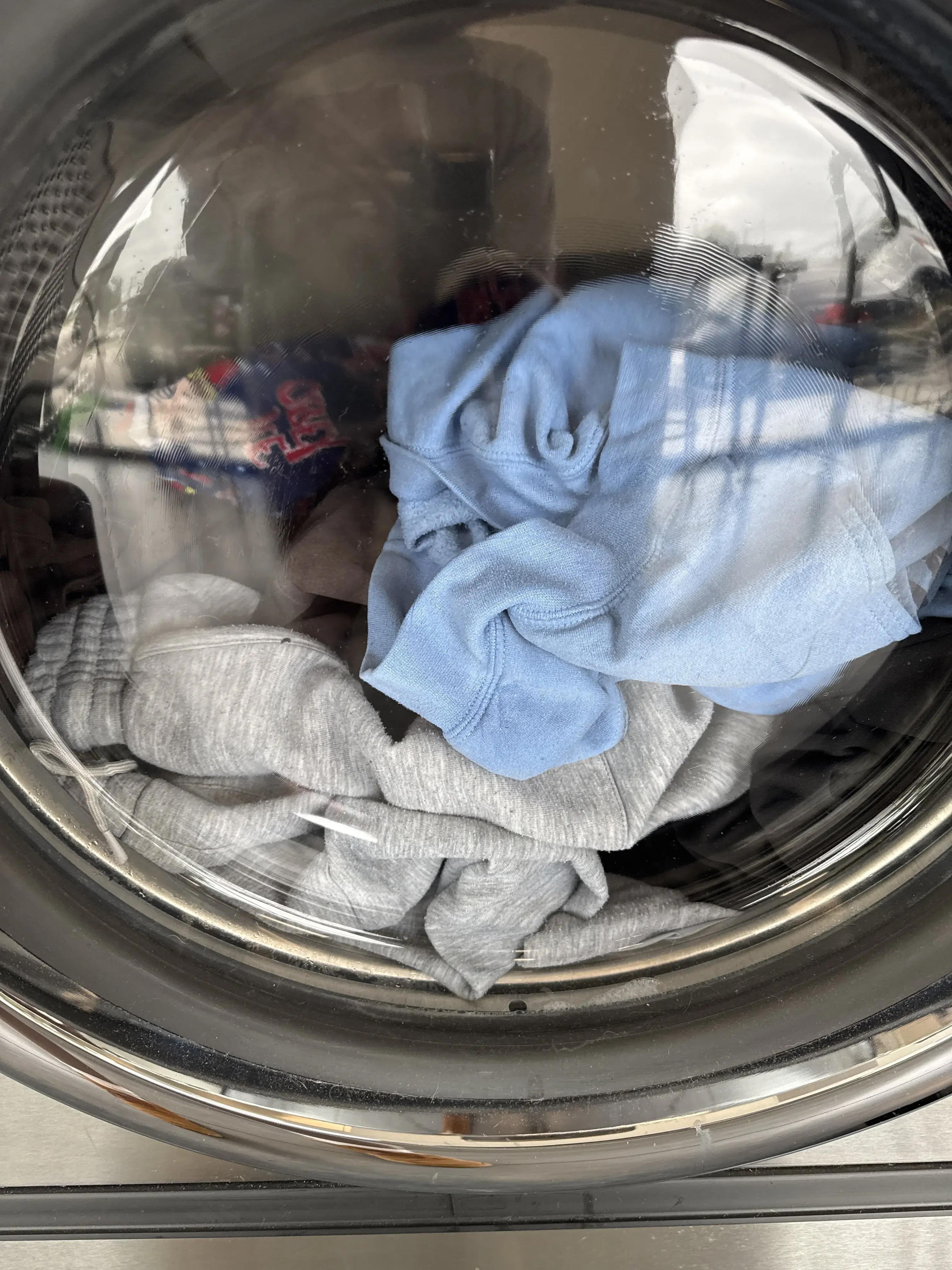 Robinson's College Laundromat - Image 13
