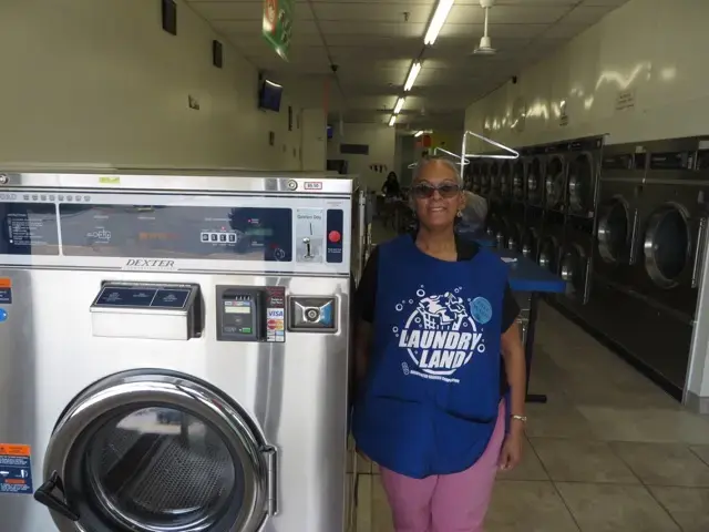 Robious Road Laundry Land Laundromat - Image 4