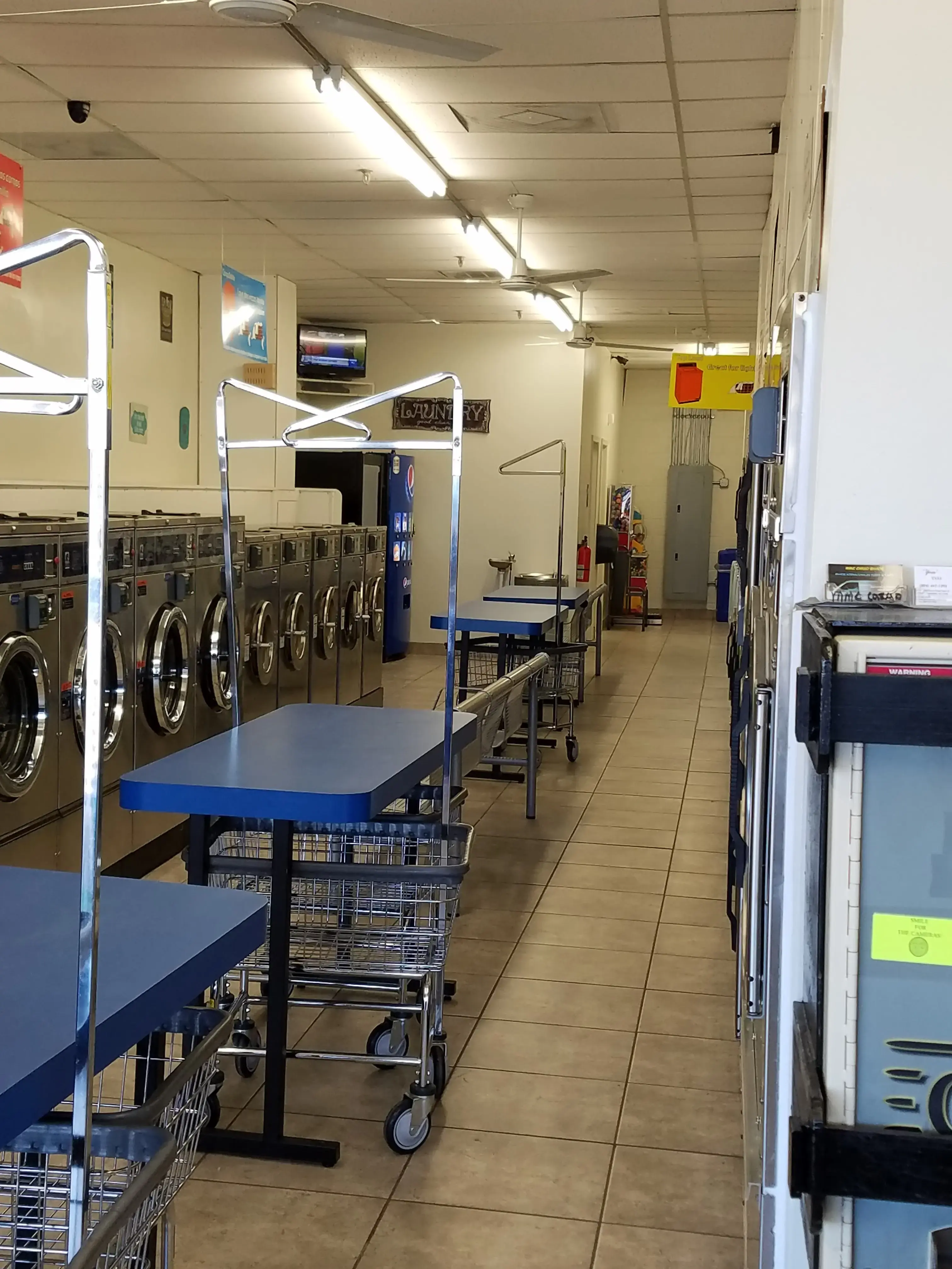 Robious Road Laundry Land Laundromat thumbnail 14