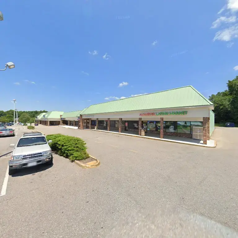 Robious Road Laundry Land Laundromat - Image 17