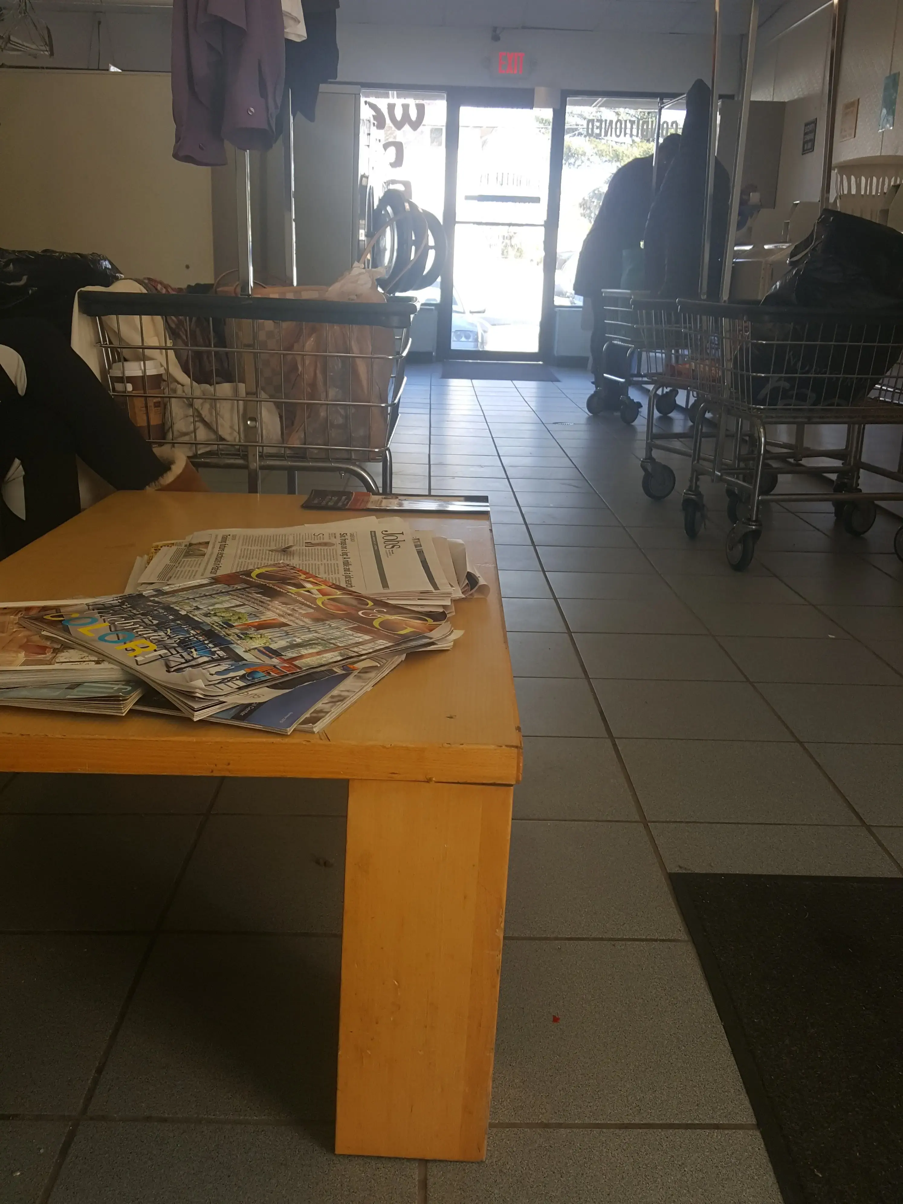 Rochelle Park Laundromat - Image 4
