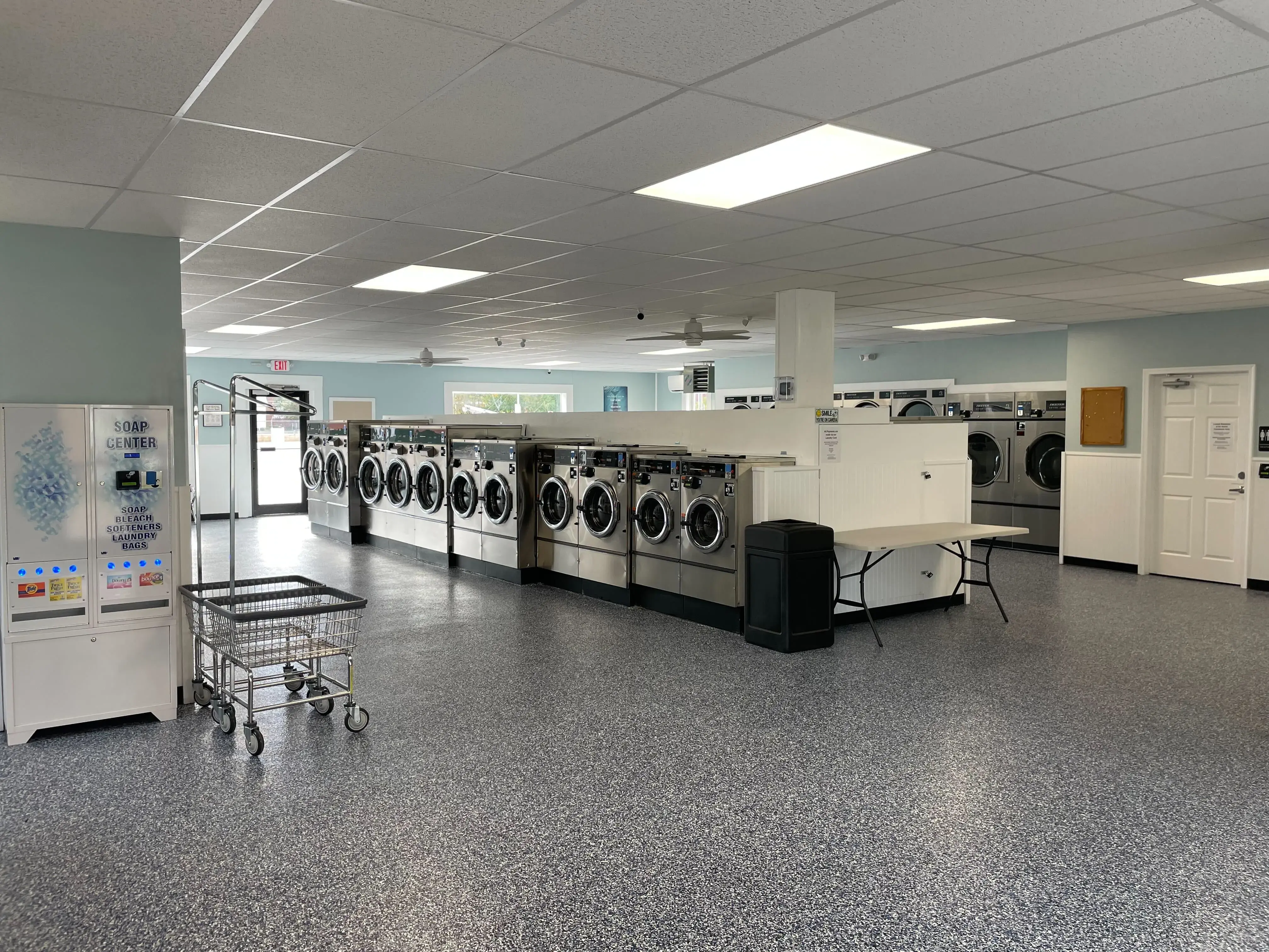 Rochester Laundromat - Image 11