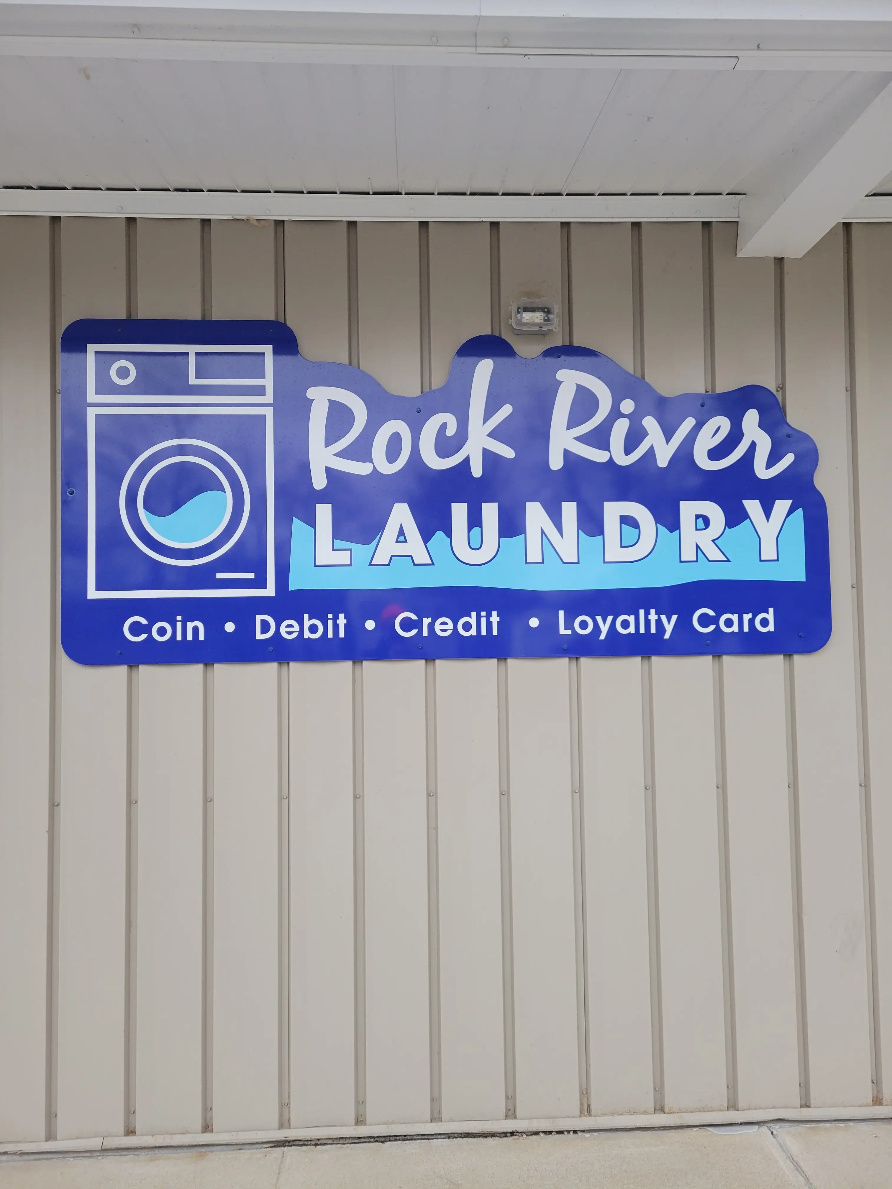 Rock River Laundry thumbnail 12