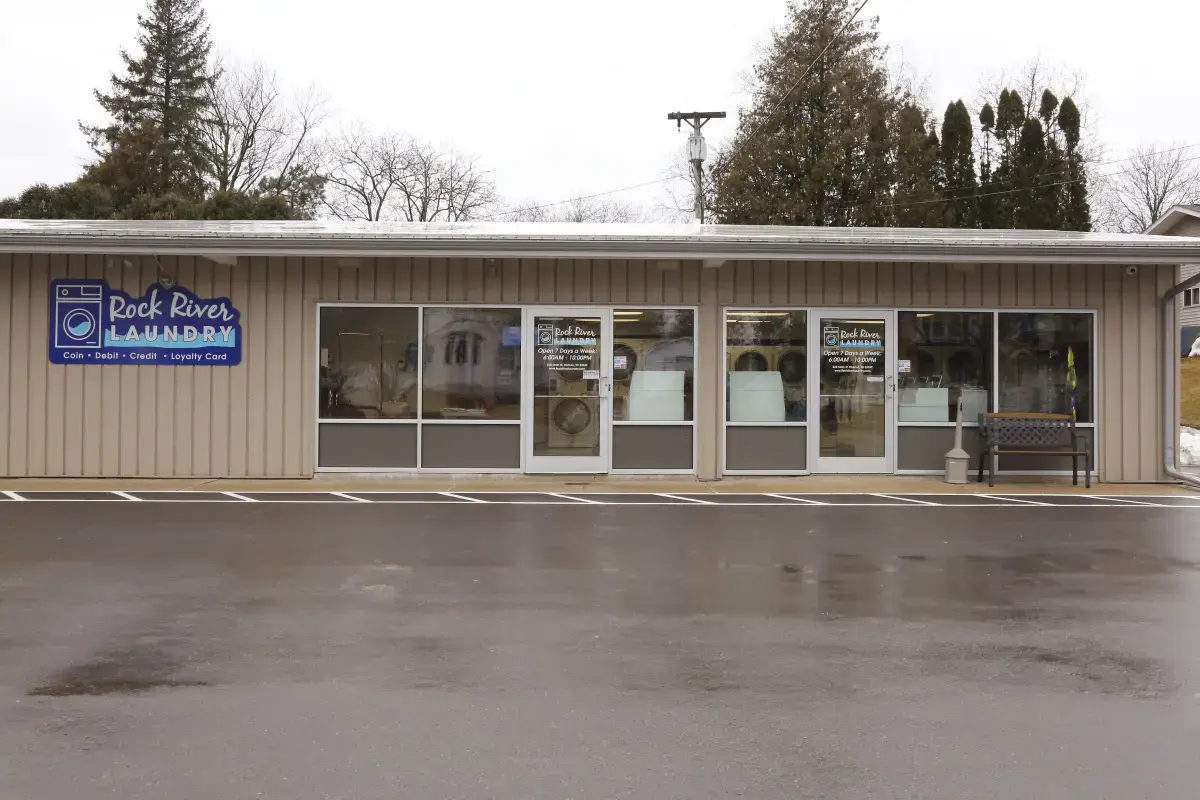 Rock River Laundry thumbnail 2
