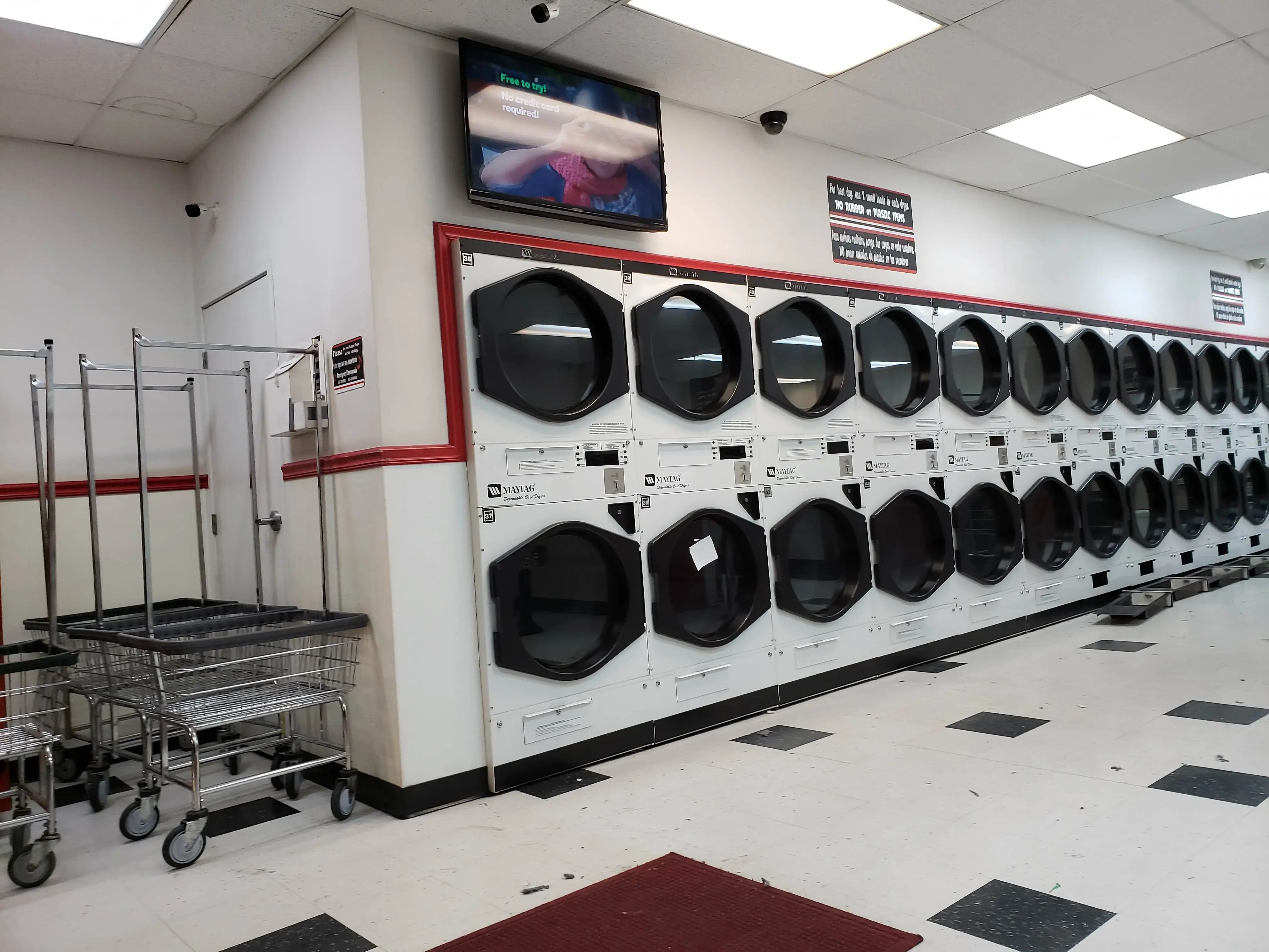 Rockin Randy's Coin-op Laundry - Image 2