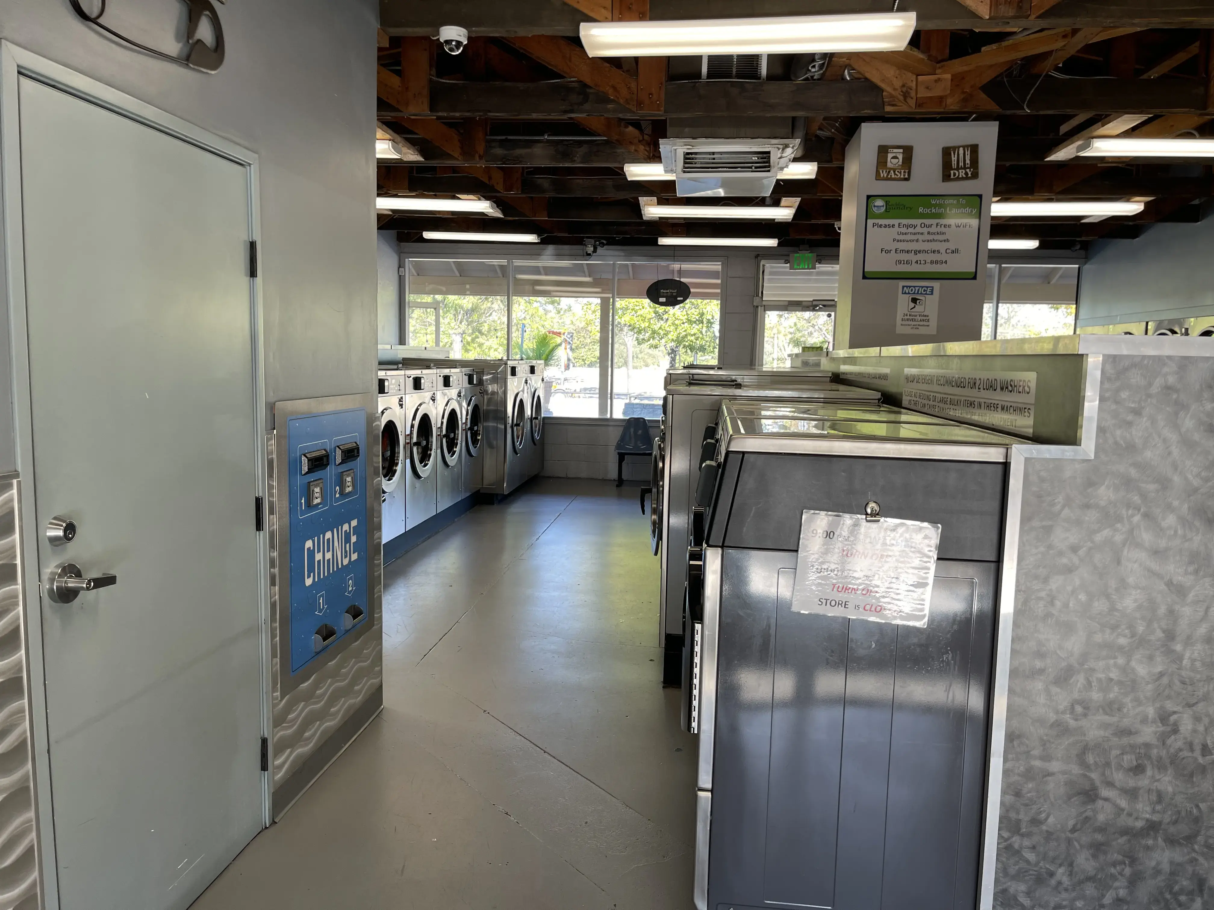 Rocklin Laundry - Image 15