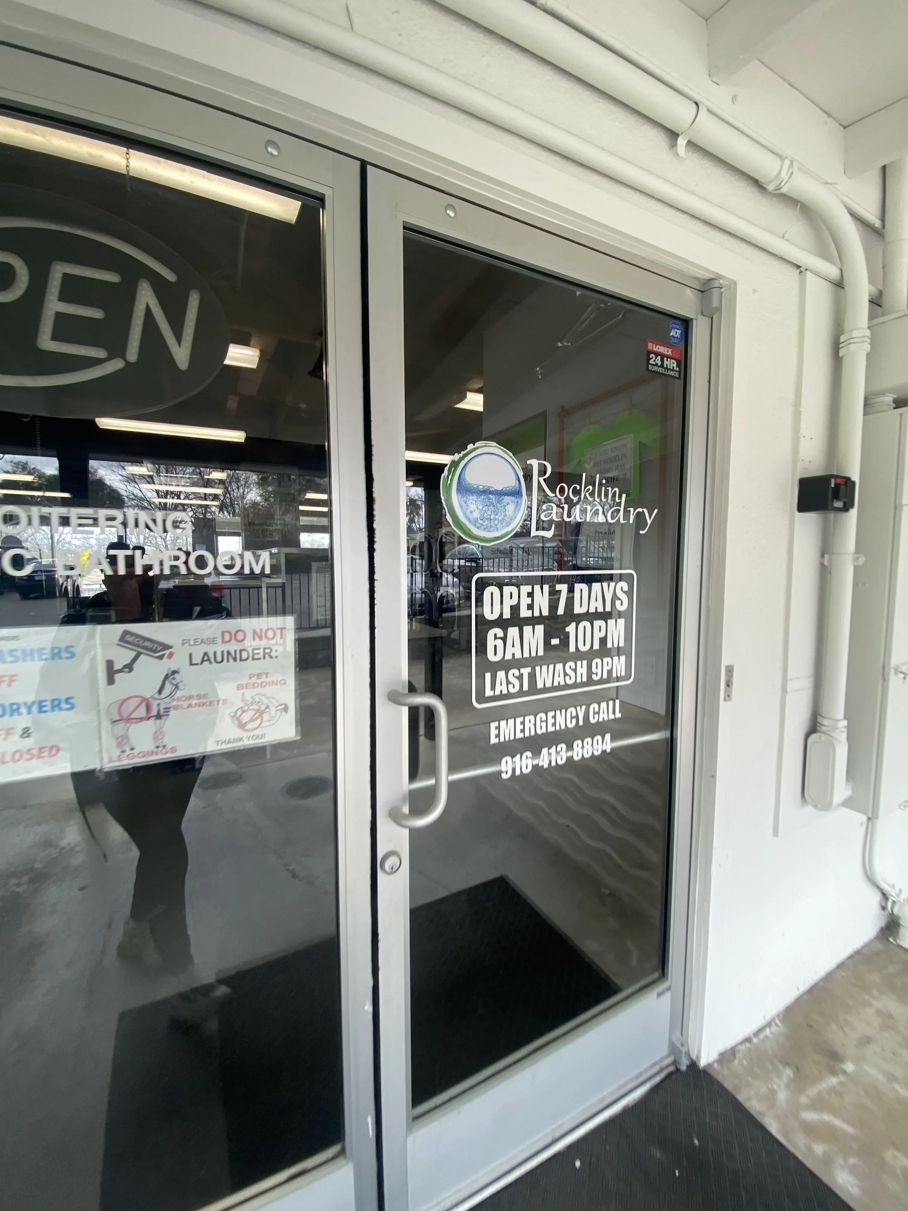 Rocklin Laundry thumbnail 3